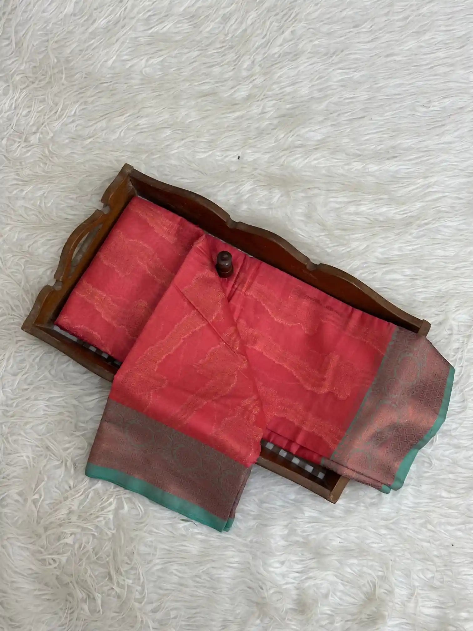 Pretty Softsilk Beautiful Banarasi Saree
