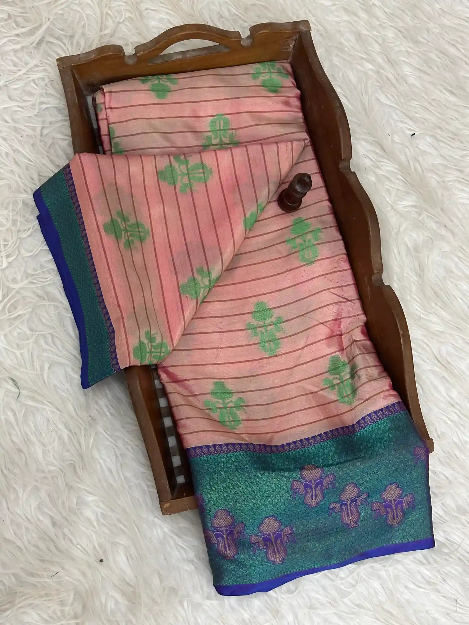 Pretty Softsilk Beautiful Banarasi Saree