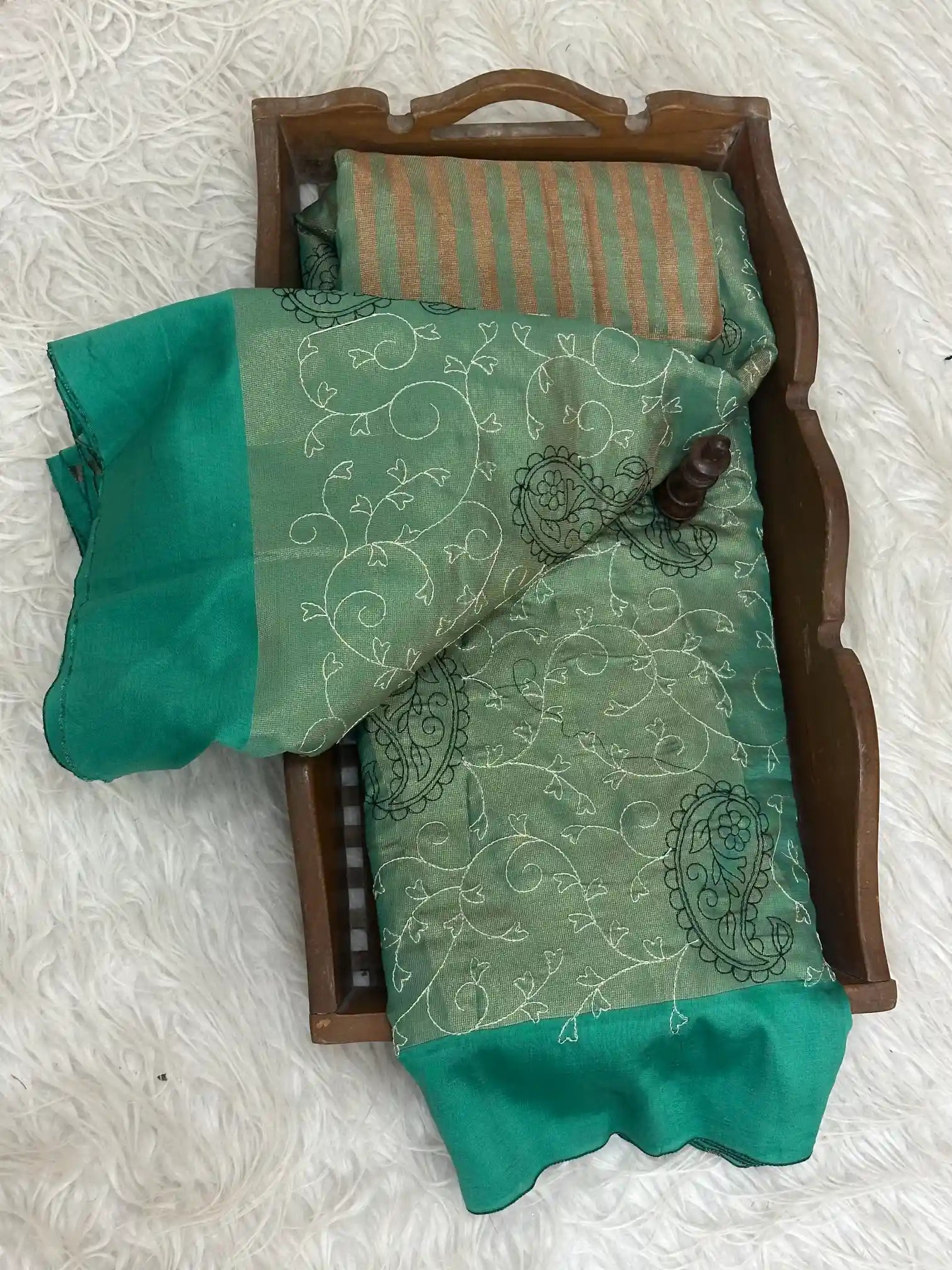 Pretty Softsilk Beautiful Banarasi Saree