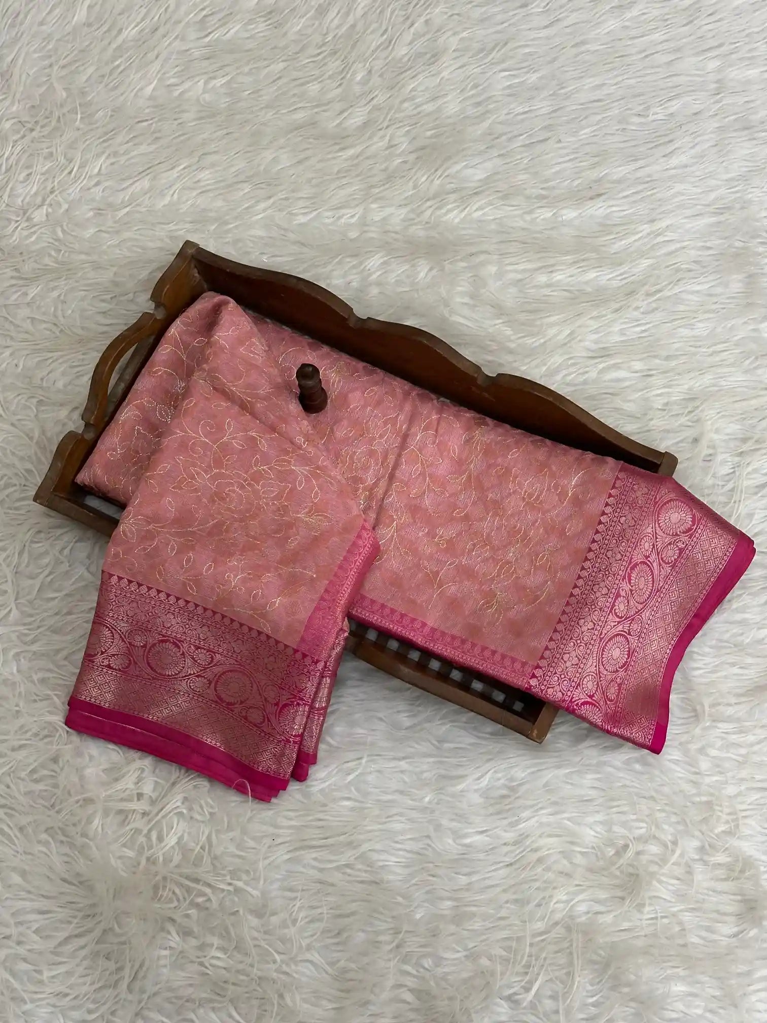 Pretty Softsilk Beautiful Banarasi Saree