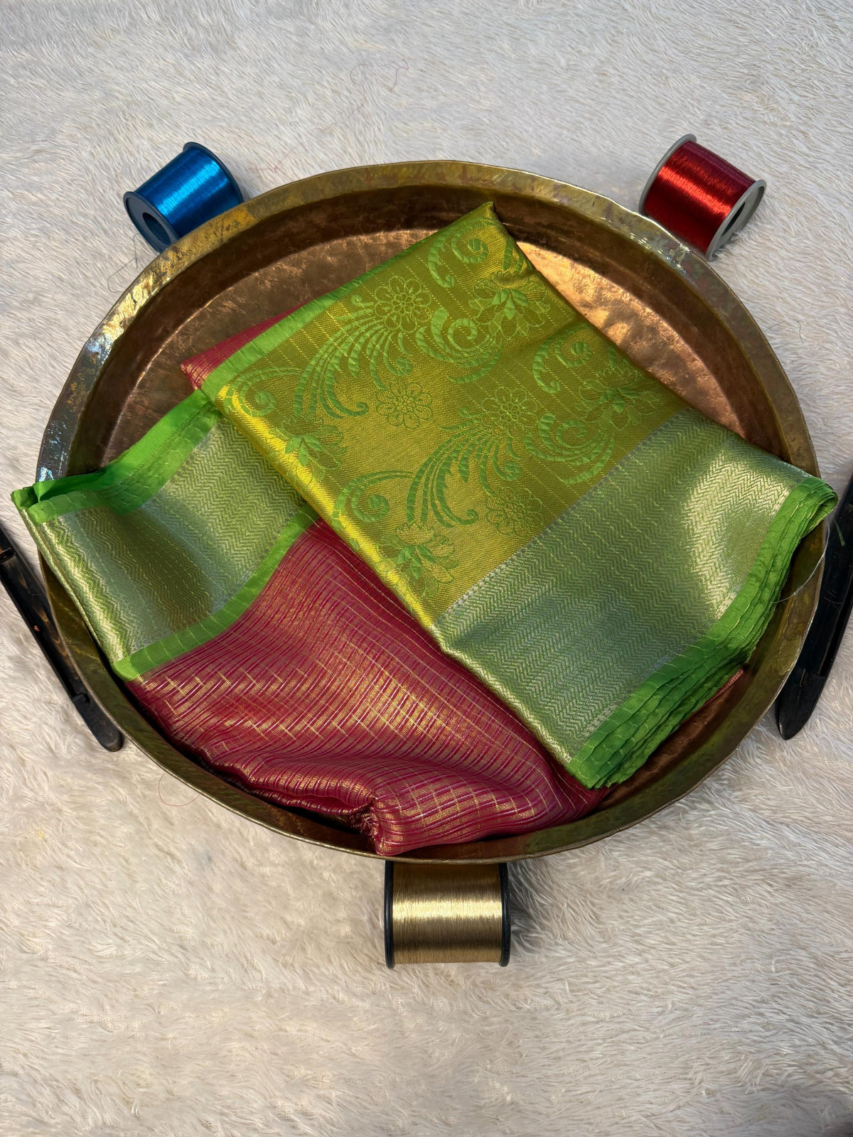 Trending Softsilk Jacquard Unique Banarasi Saree