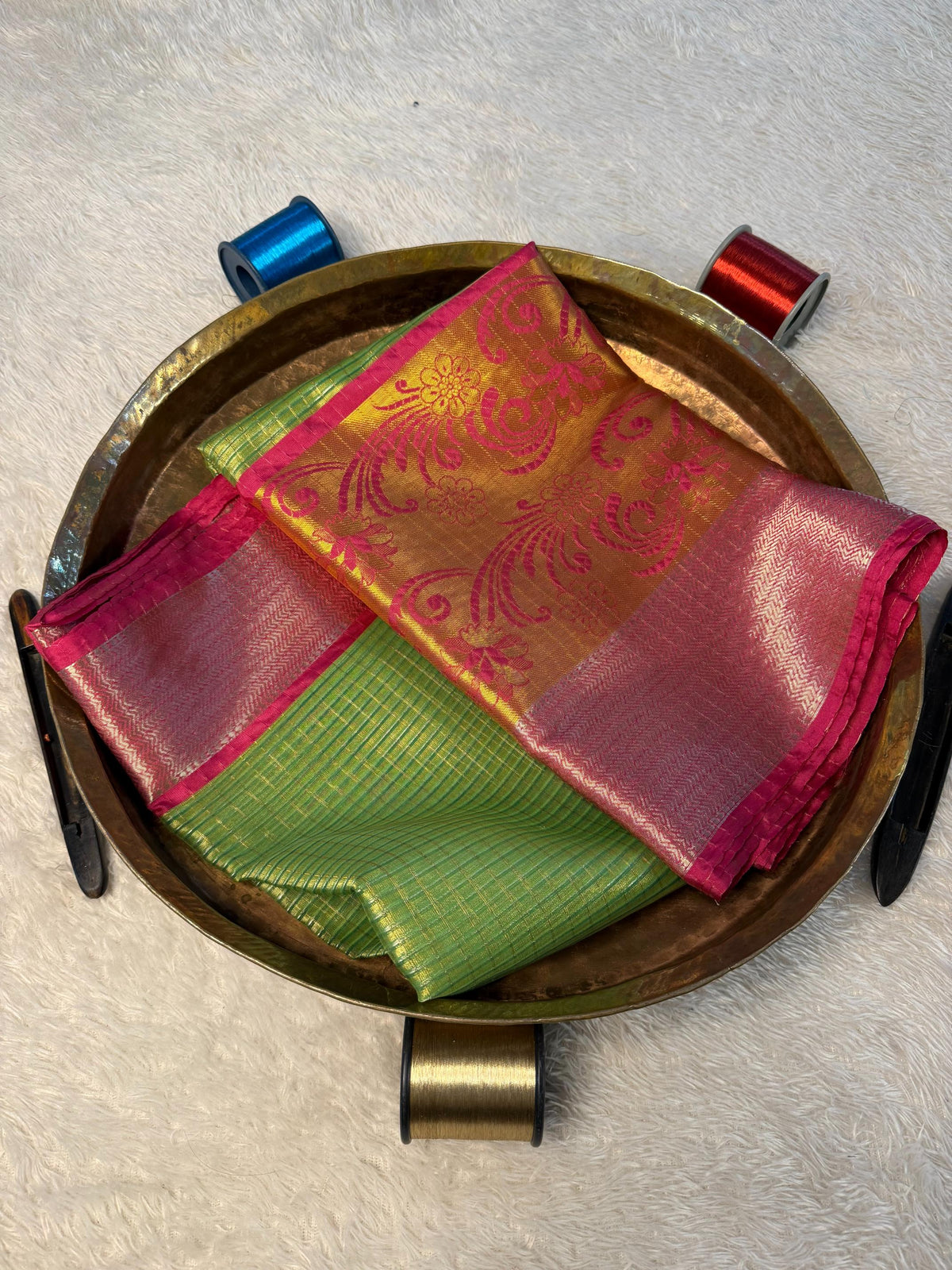 Trending Softsilk Jacquard Unique Banarasi Saree