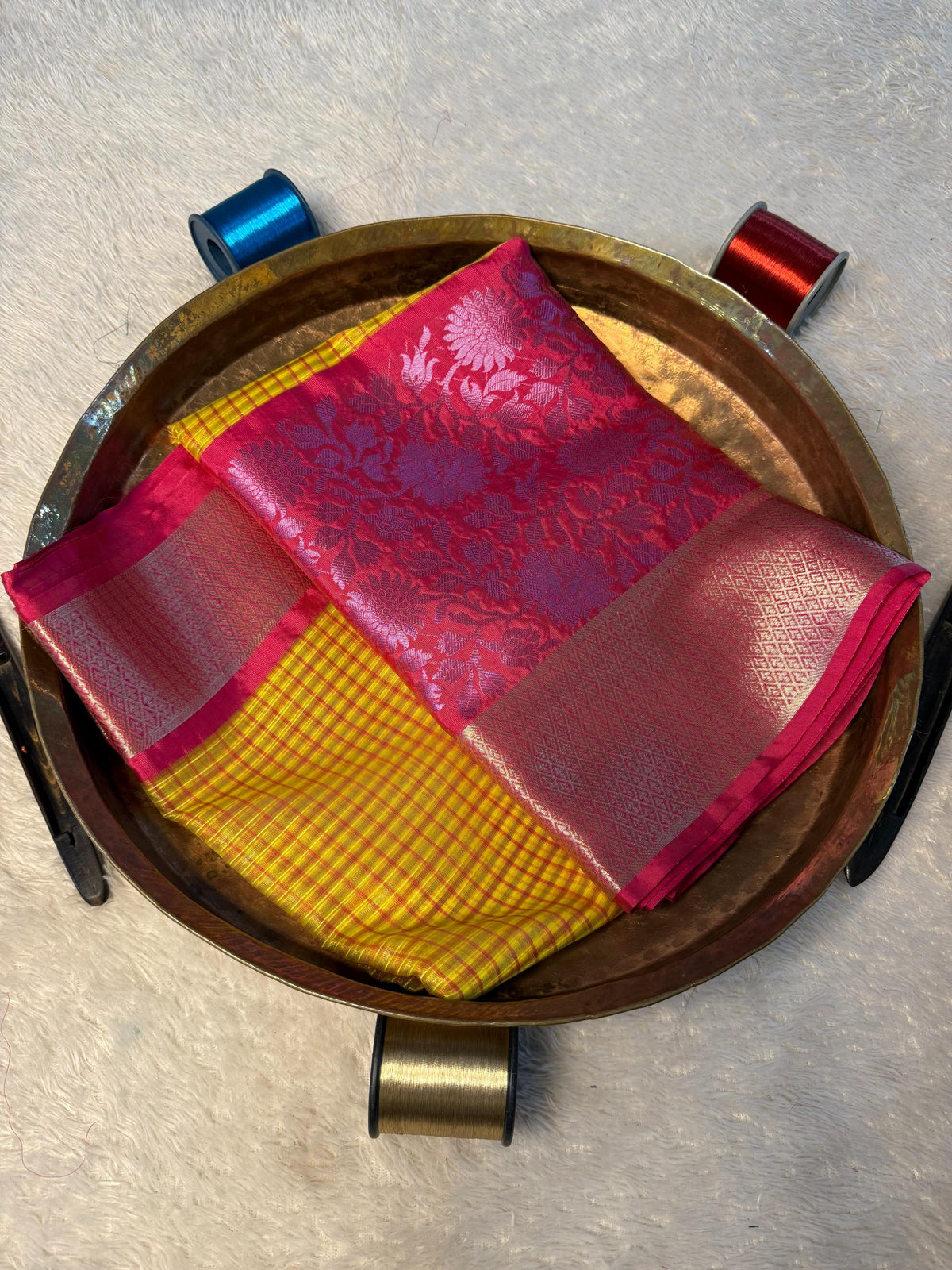 Trending Softsilk Jacquard Unique Banarasi Saree