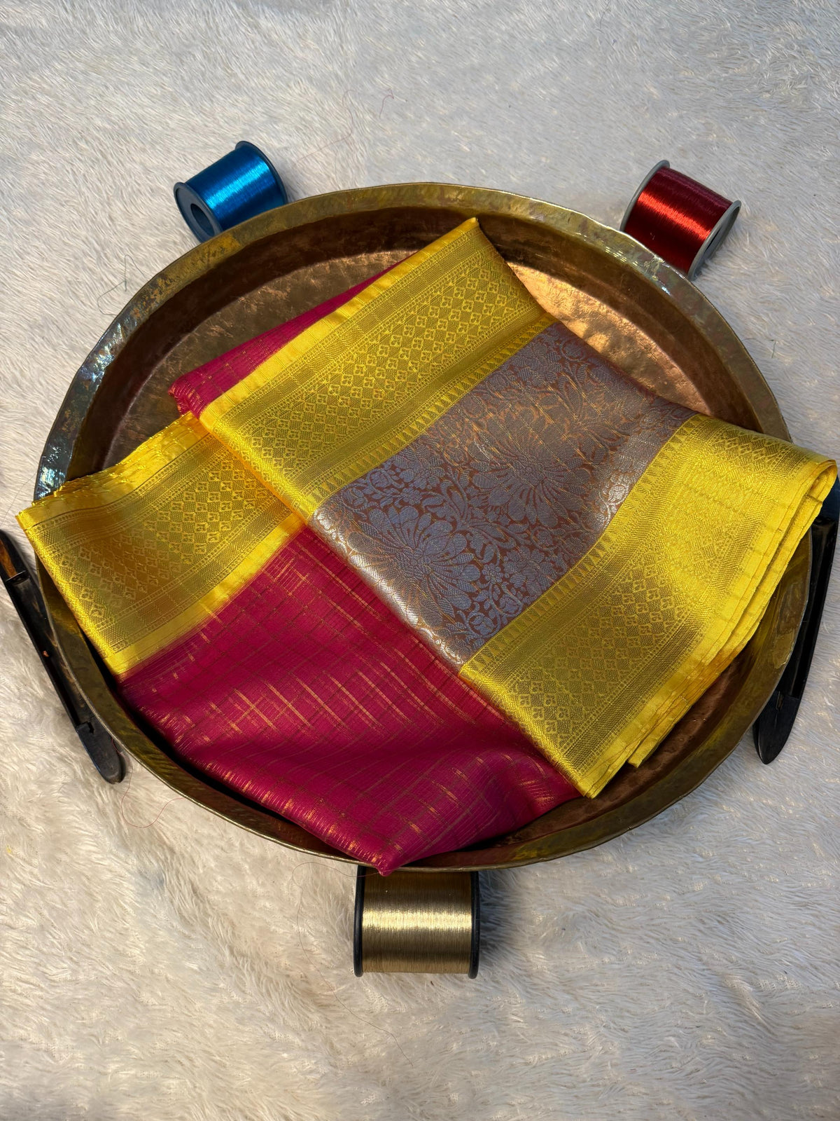 Trending Softsilk Jacquard Unique Banarasi Saree