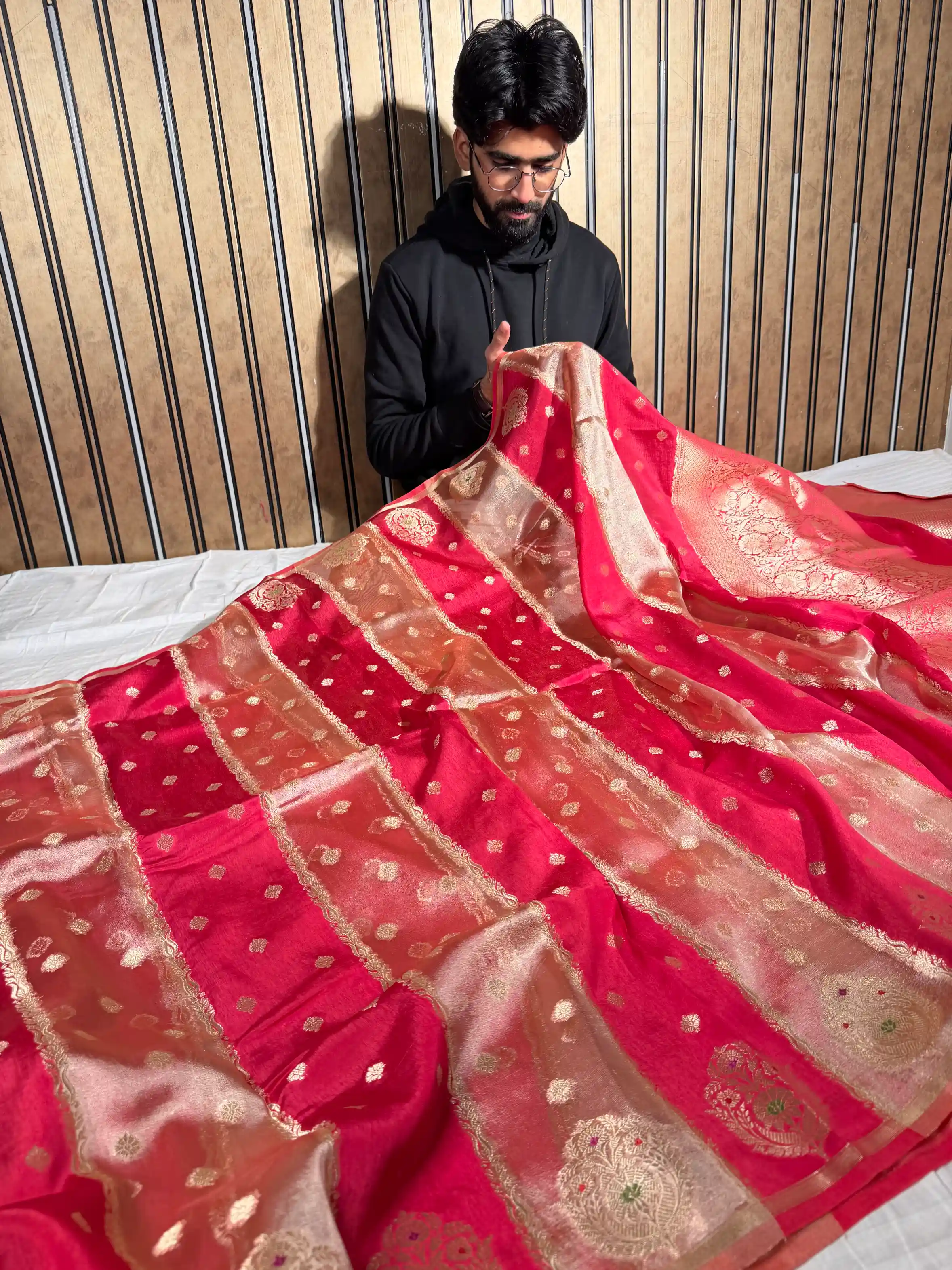 Rani Pink Chinia Tissue Silk Heritage Weave Banarasi Saree