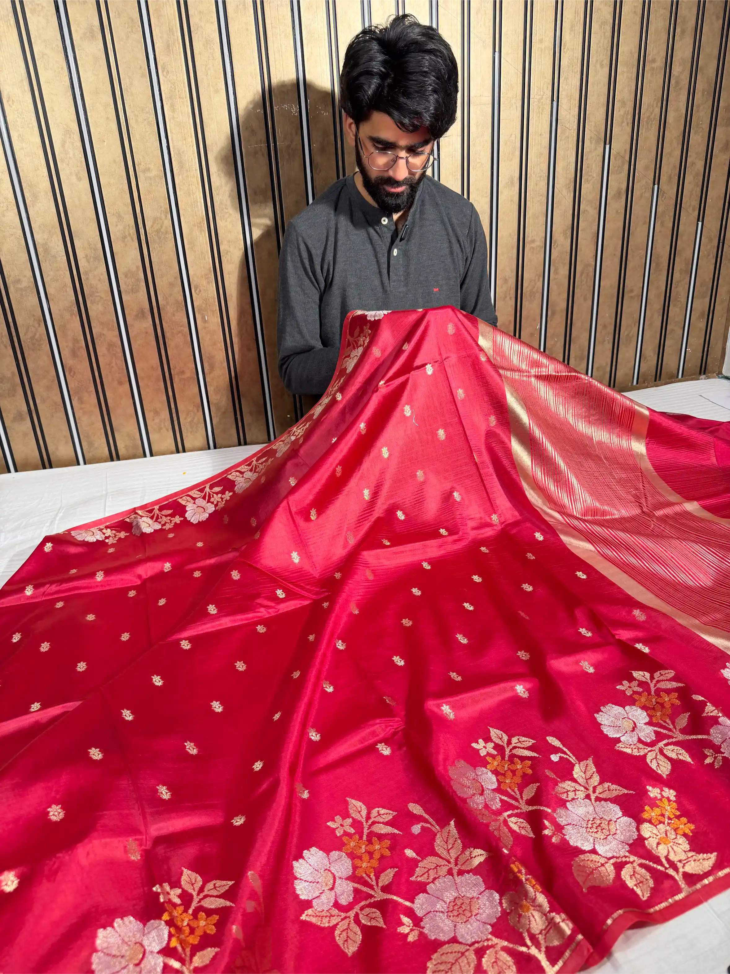 Rani Pink Eccentric Raw Dupion Silk Banarasi Saree