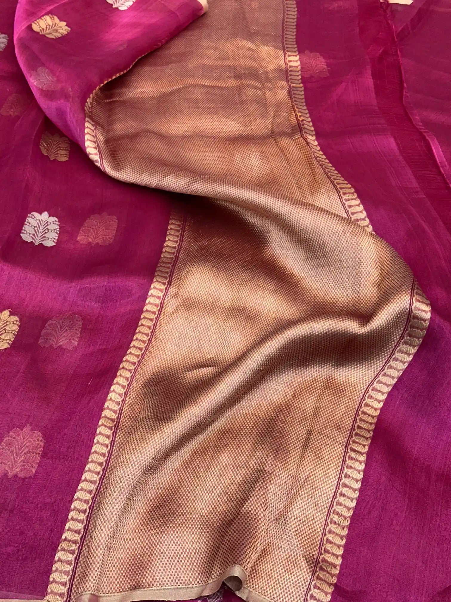 Rani Pink Handwoven Pure Tissue Silk Saree