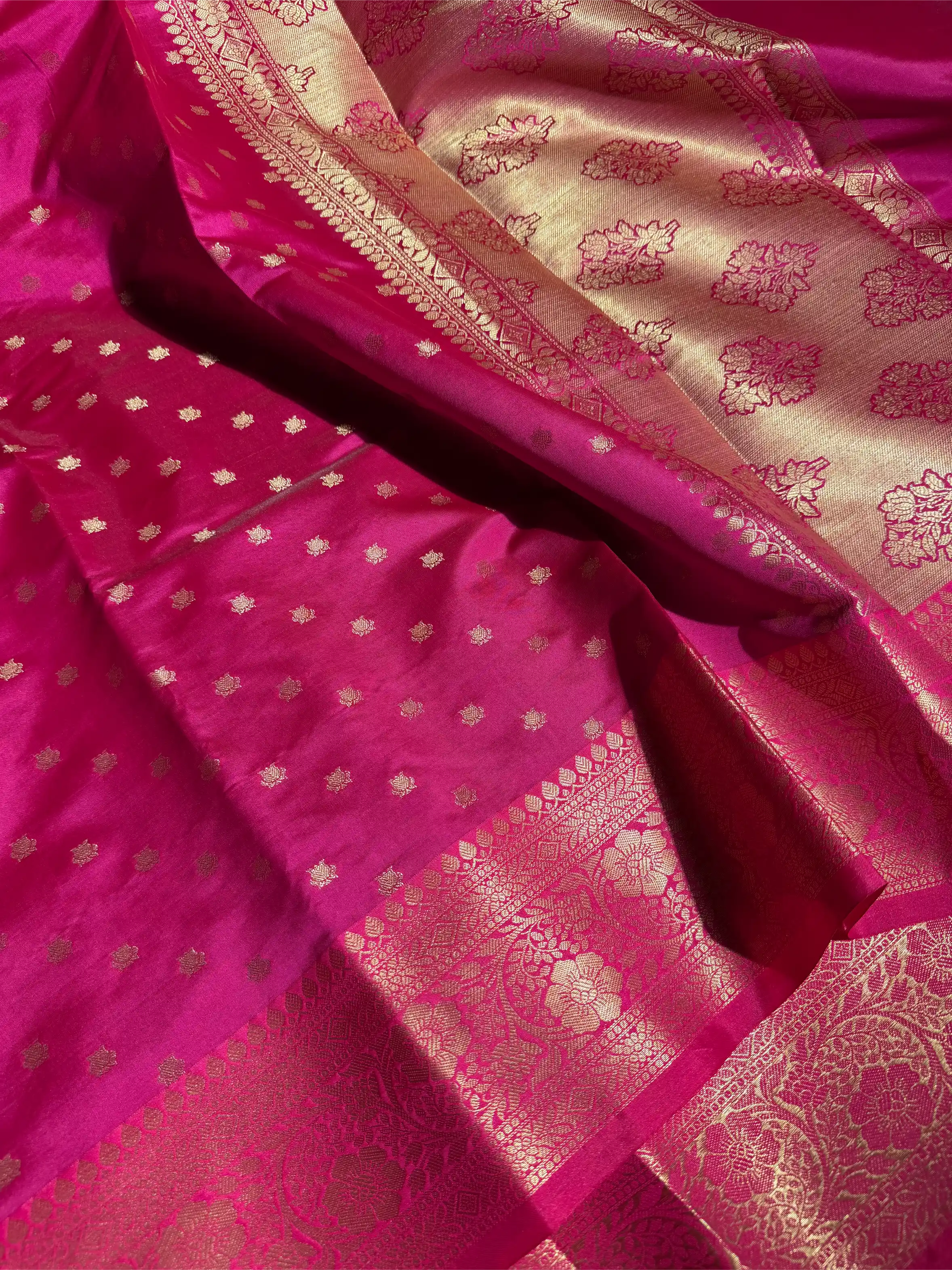 Rani Pink Semi Katan Silk Zari Buti Weave Banarasi Saree