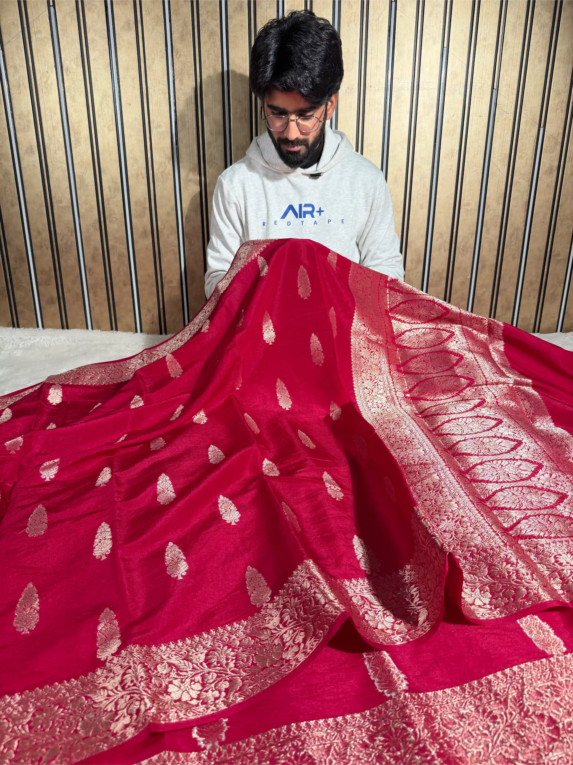 Rani Pink Warm Silk Traditional Buta Weave Banarasi Saree