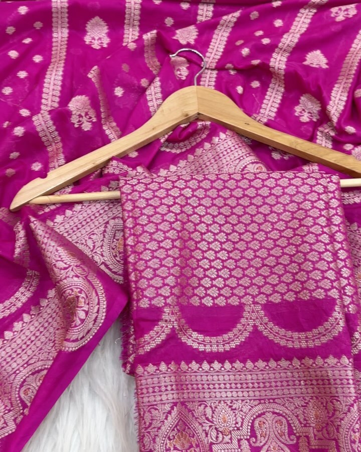 Exclusive Handloom Inspired Chinia Silk Banarasi Saree