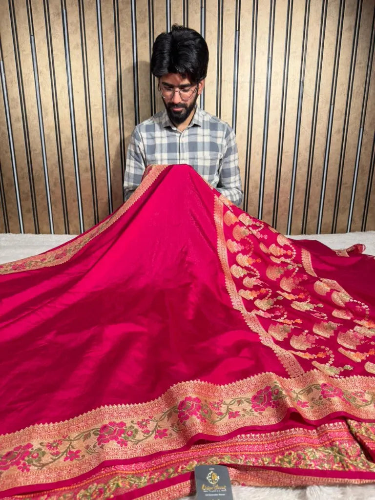 Rani pink warm silk Banarasi saree in Tilfi Meenakari weave