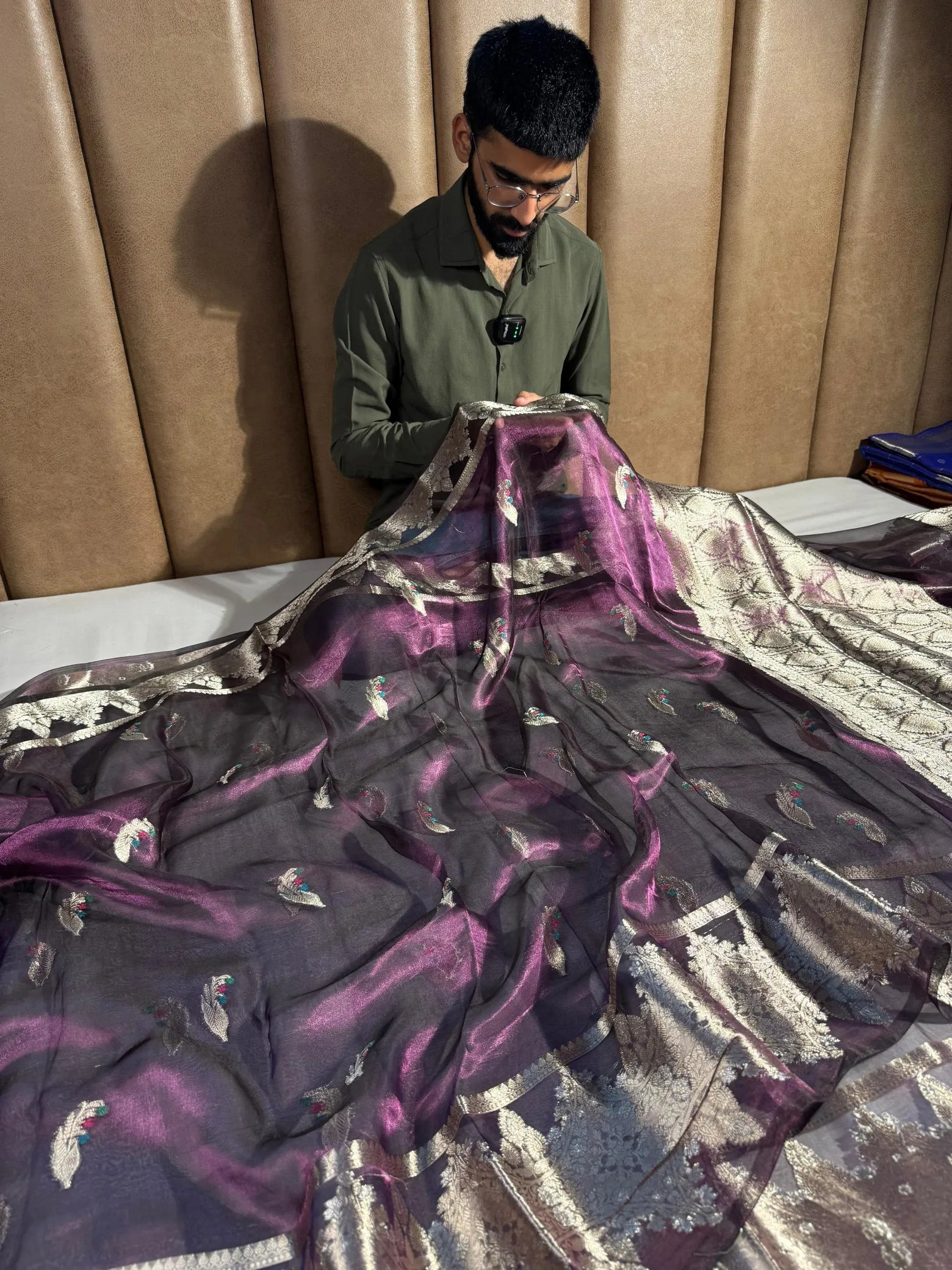 Rare Violet shade pure tissue silk Banarasi saree
