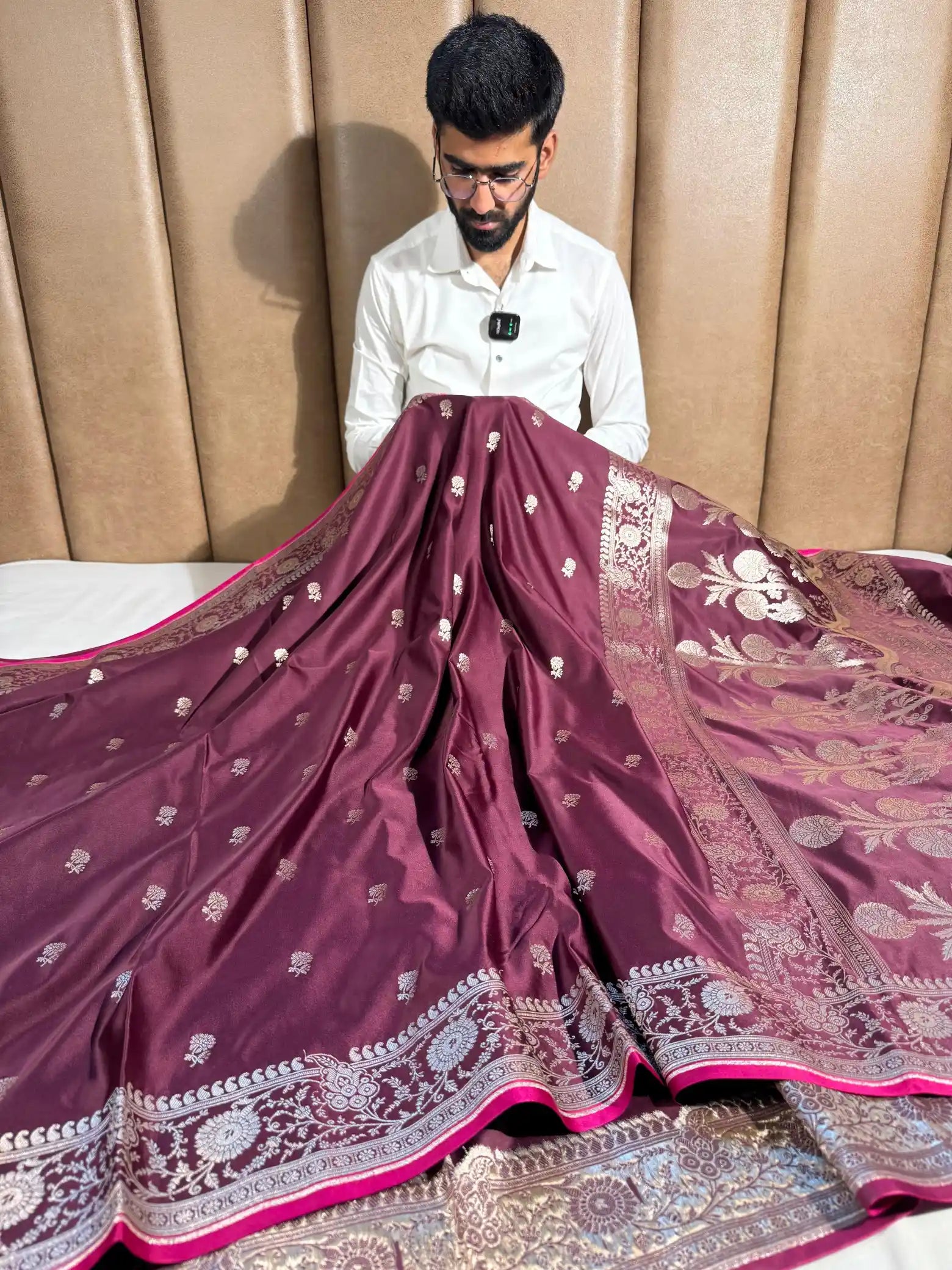 Rare Wine Shade Exclusive Mashru Katan Silk Banarasi Saree with Contemporary Weave
