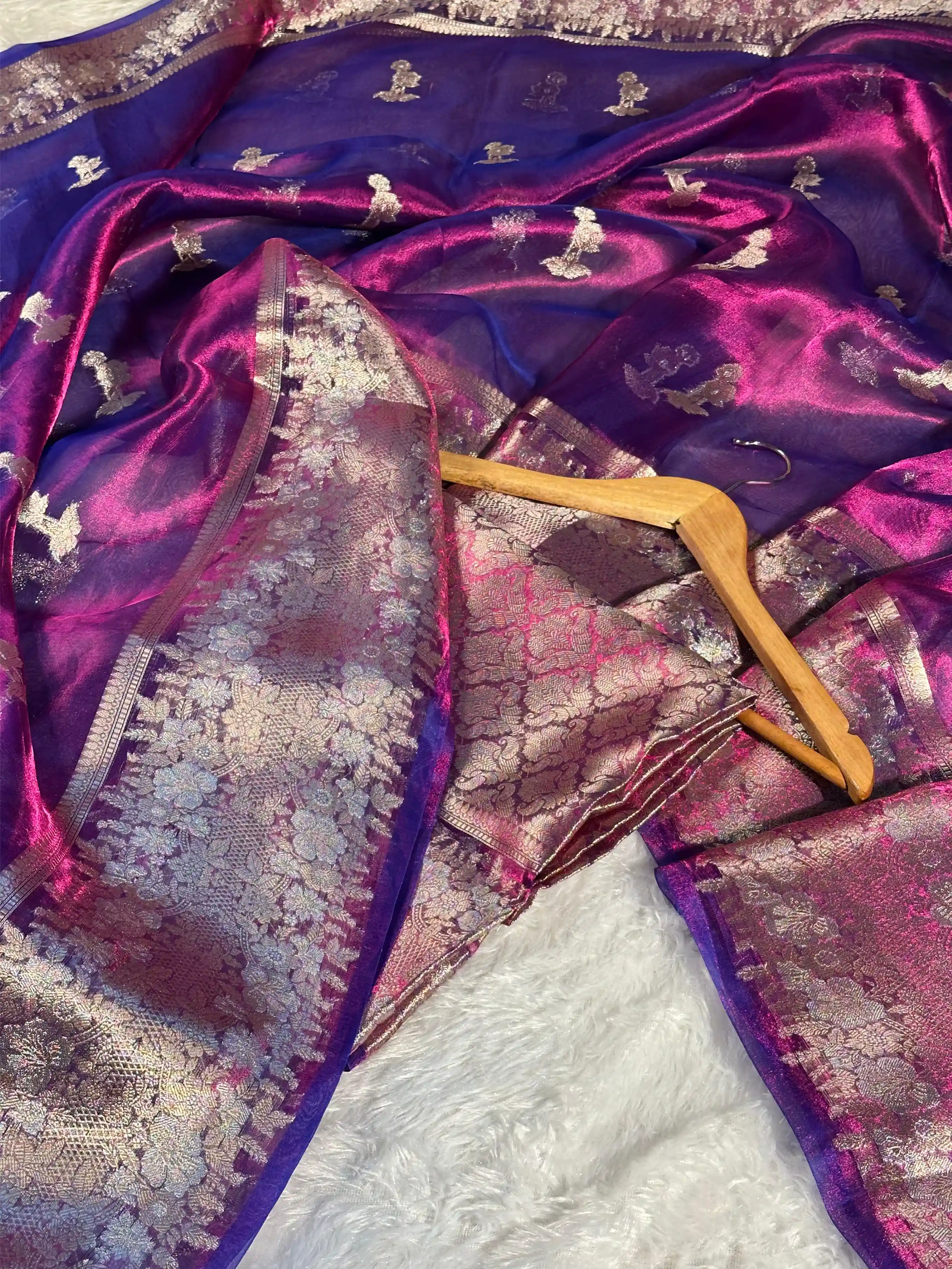 Rare Baigani Pure Tissue Silk Banarasi Saree