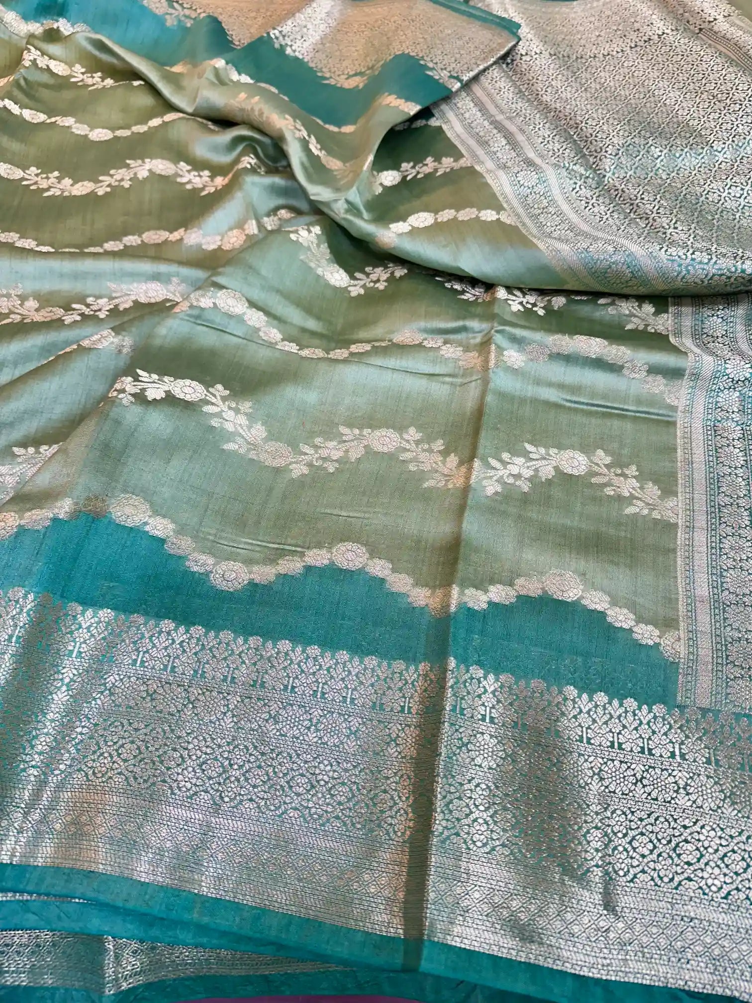 Rare Green Shade Pure Chiniya Silk Banarasi Saree