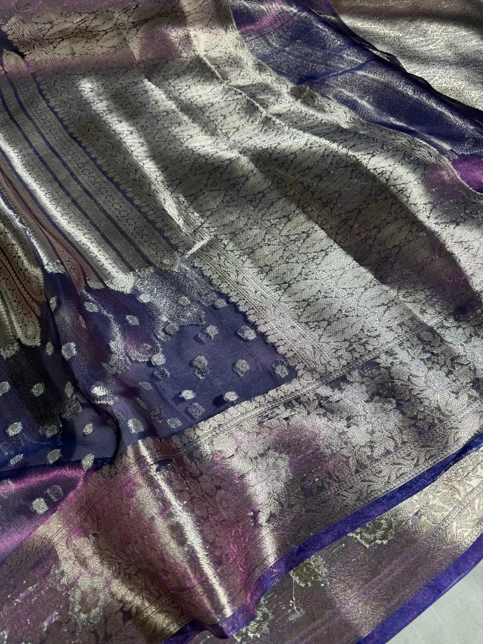 Baigani Pure Tissue Silk Contemporary Body Weave Banarasi Saree