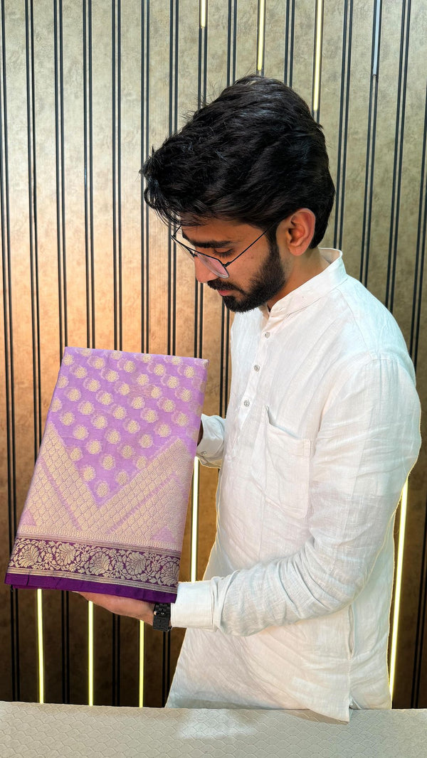 Light Lavender Colour Warm Silk Banarasi Saree
