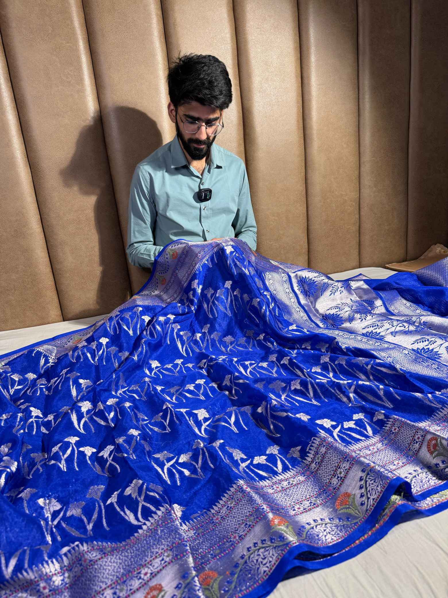 Royal Blue Chiniya Silk Jacquard Weave Banarasi Saree