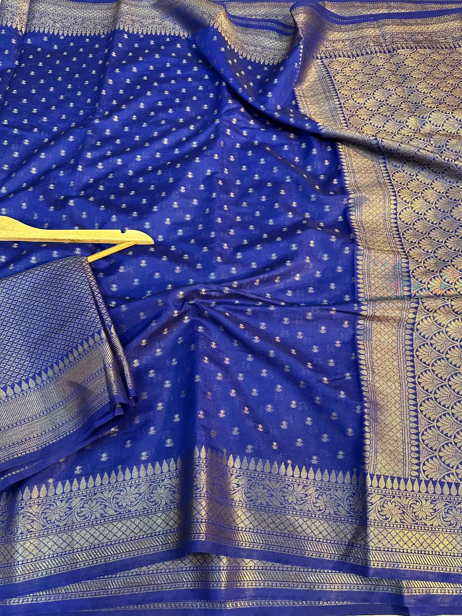 Royal Blue Chiniya silk zari Buti Banarasi Saree