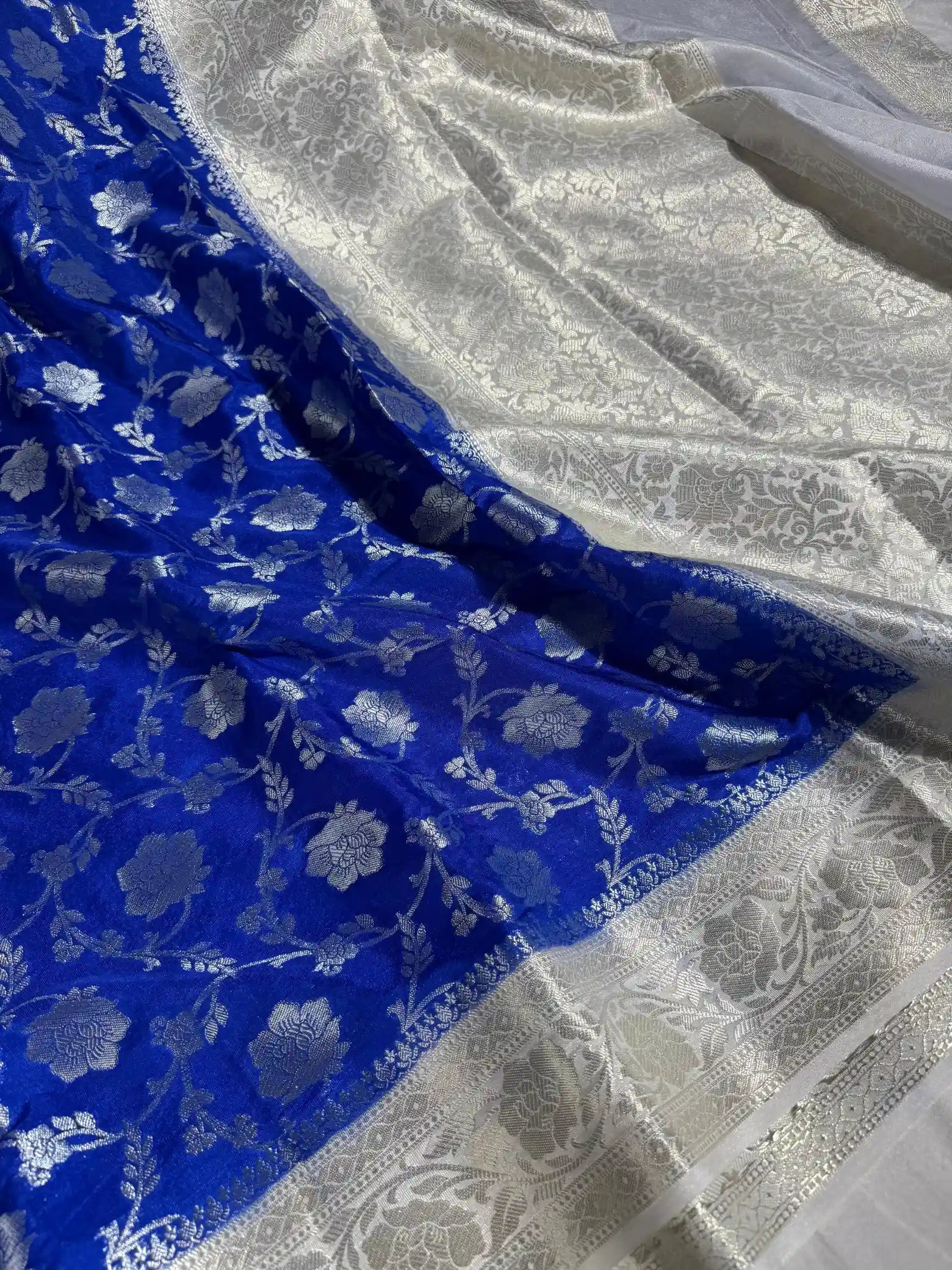 Royal Blue Contrast Chinia Silk Banarasi Saree