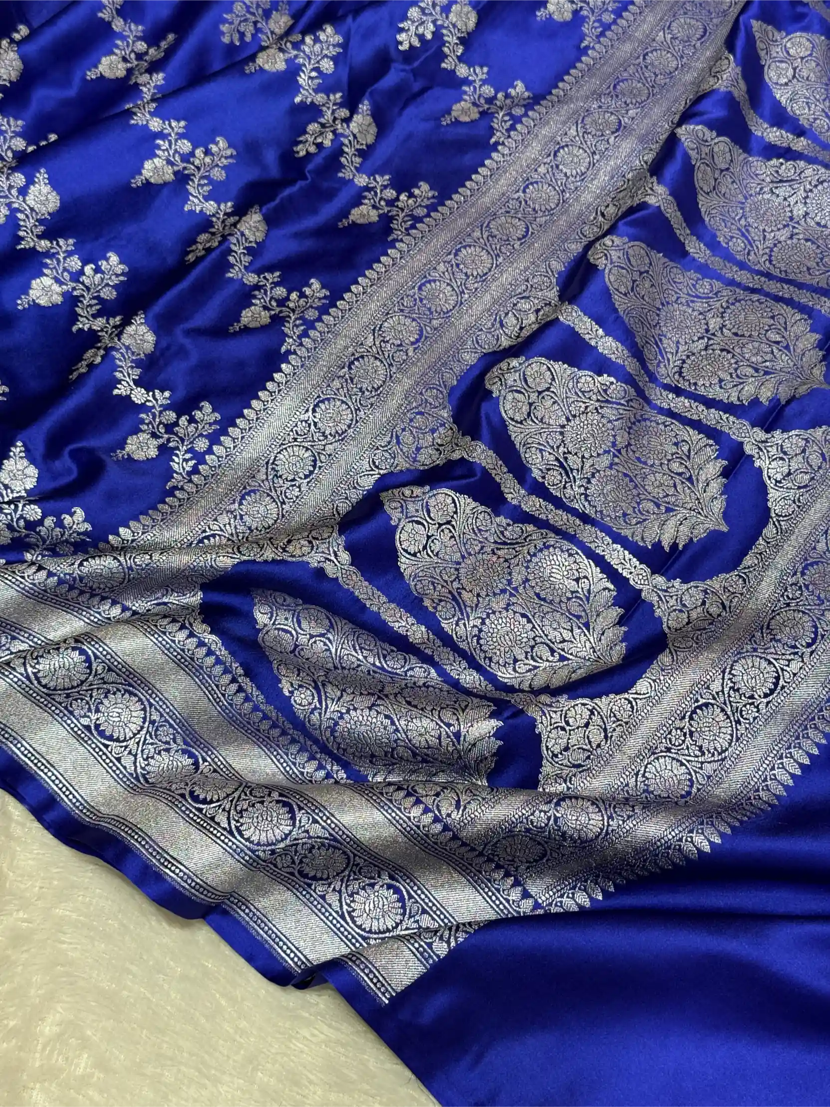 Royal Blue Mashru Katan Silk  Silver Zari Leheriya Weave Banarasi Saree