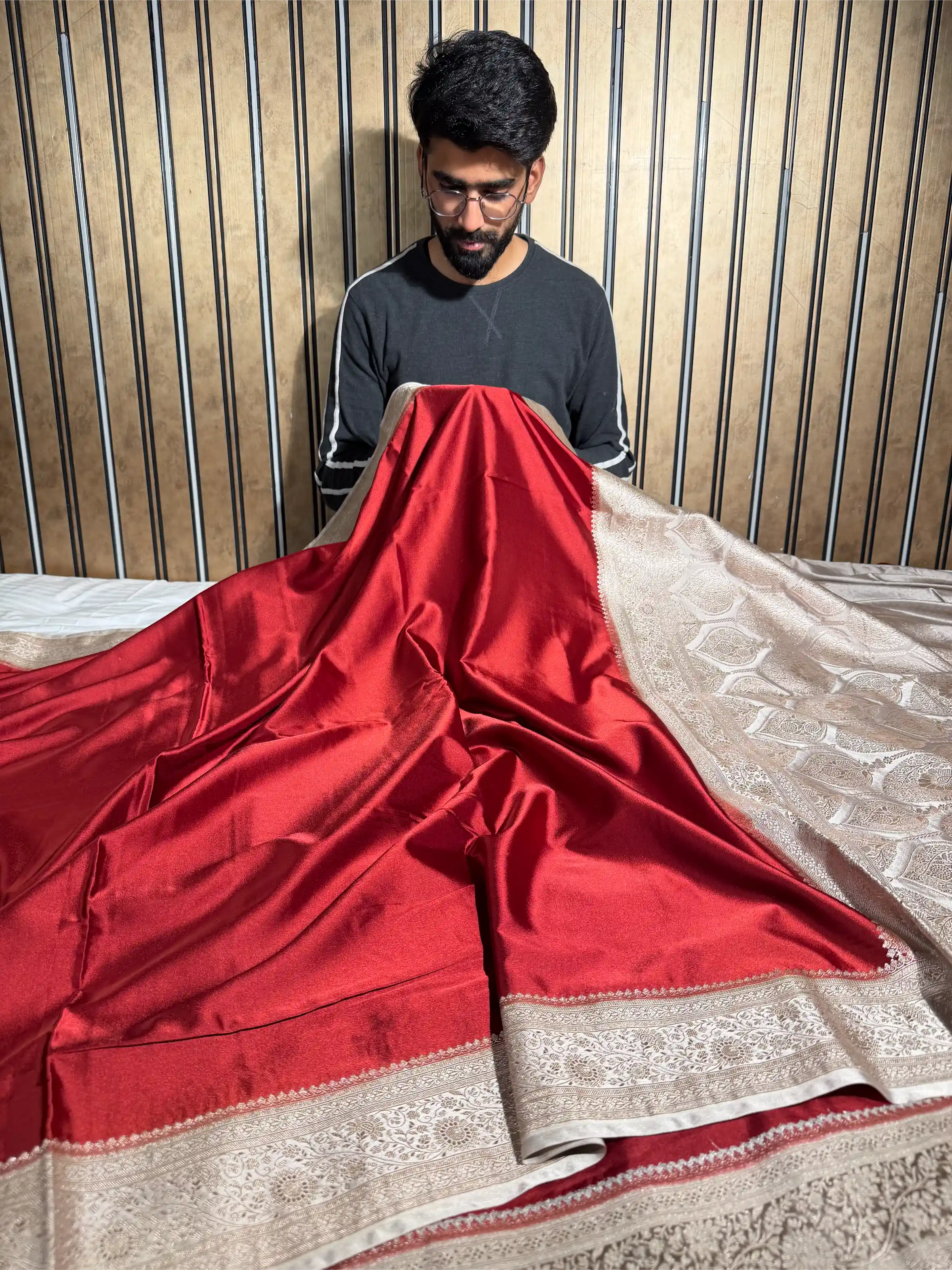 Royal Maroon with Contrast Beige Shade Mashru Katan Silk Banarasi Saree