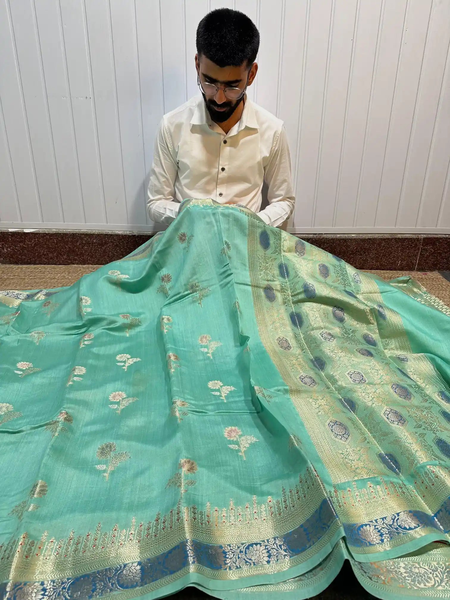 Sea Green Pure Chiniya Silk Hand Brush Dyed Banarasi Saree