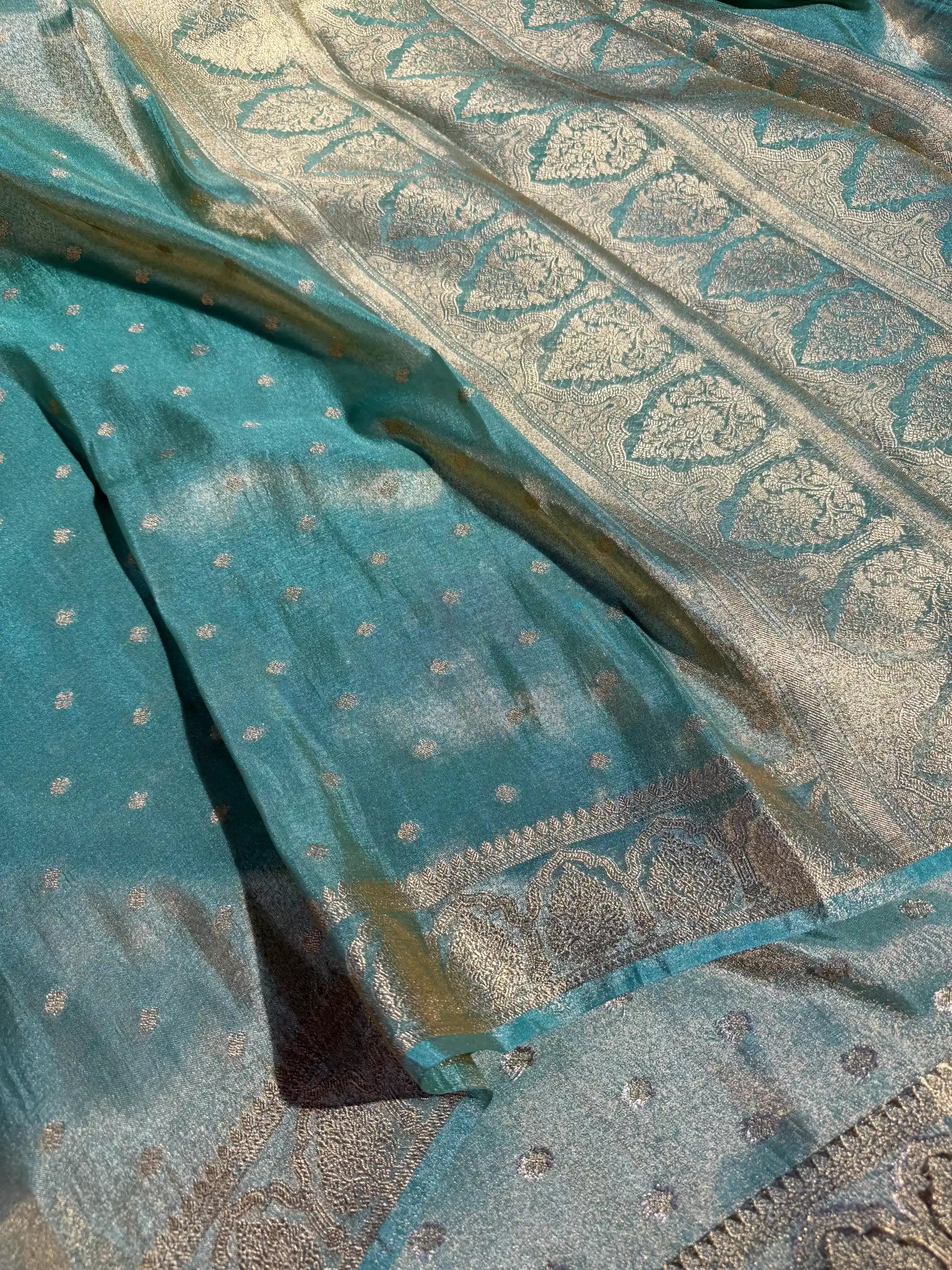 Sea Green Tissue Silk Traditional Buta Banarasi Saree