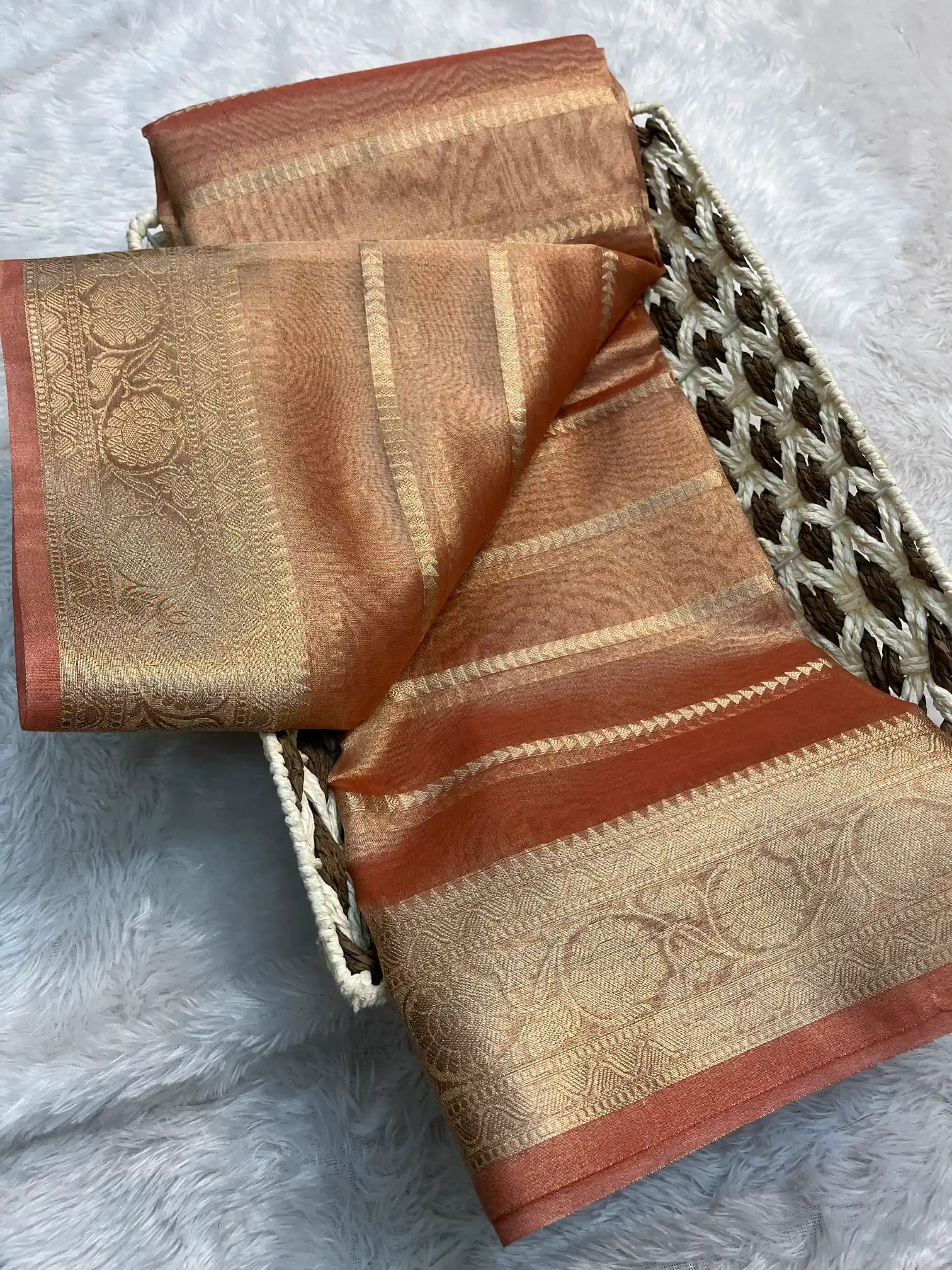 Soft Tissue Traditional Jacquard Banarasi Saree