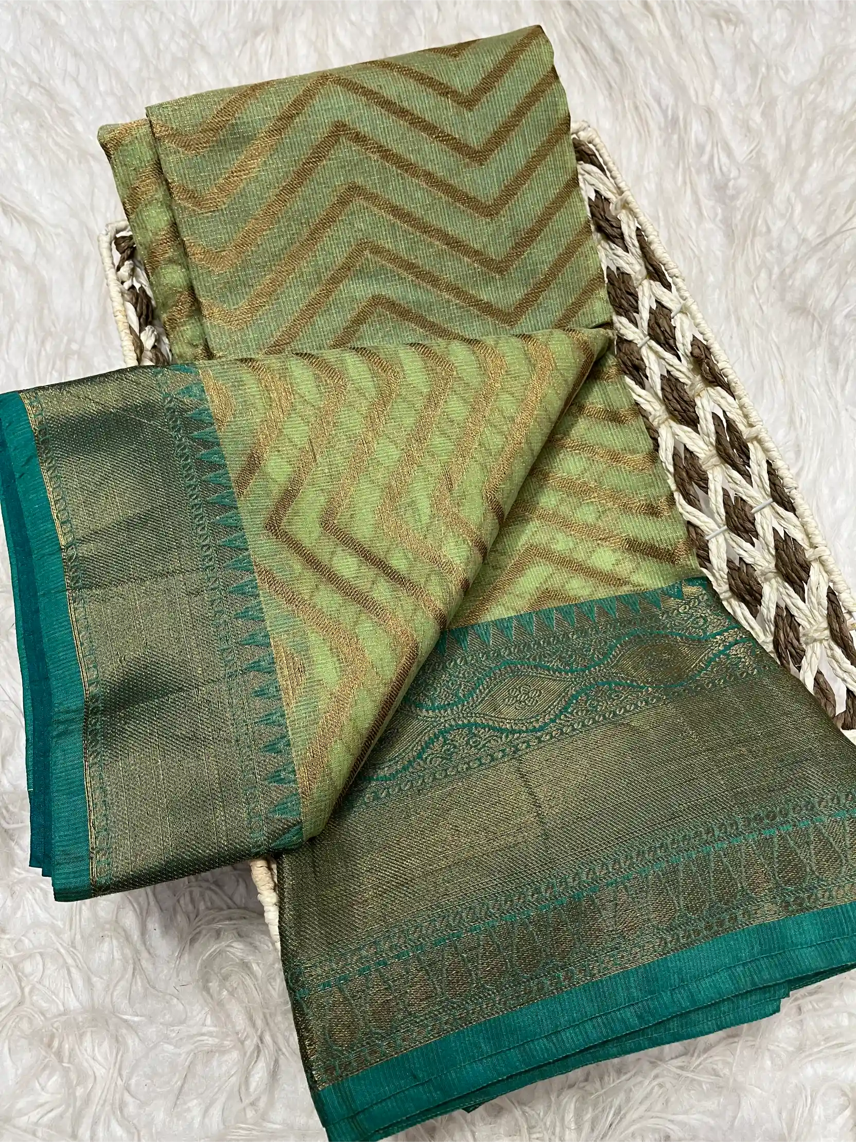 Softsilk Premium Designer Banarasi Saree