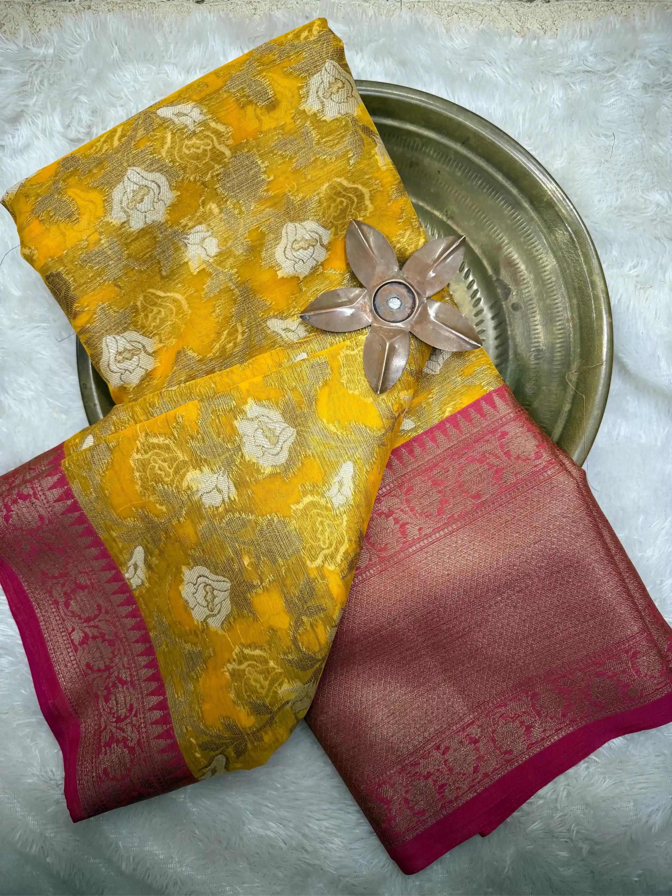 Softsilk Traditional Weave Banarasi Saree