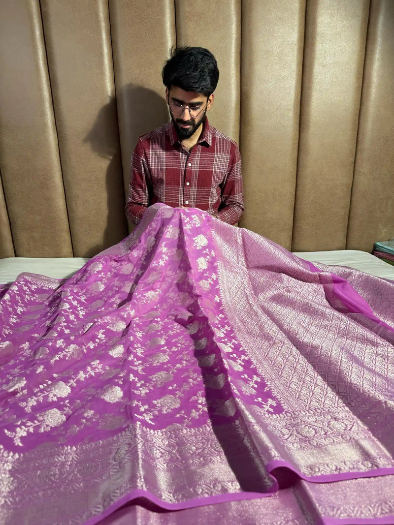 Subtle Lavender Pink Georgette Silk Grand Floral Weave Banarasi Saree