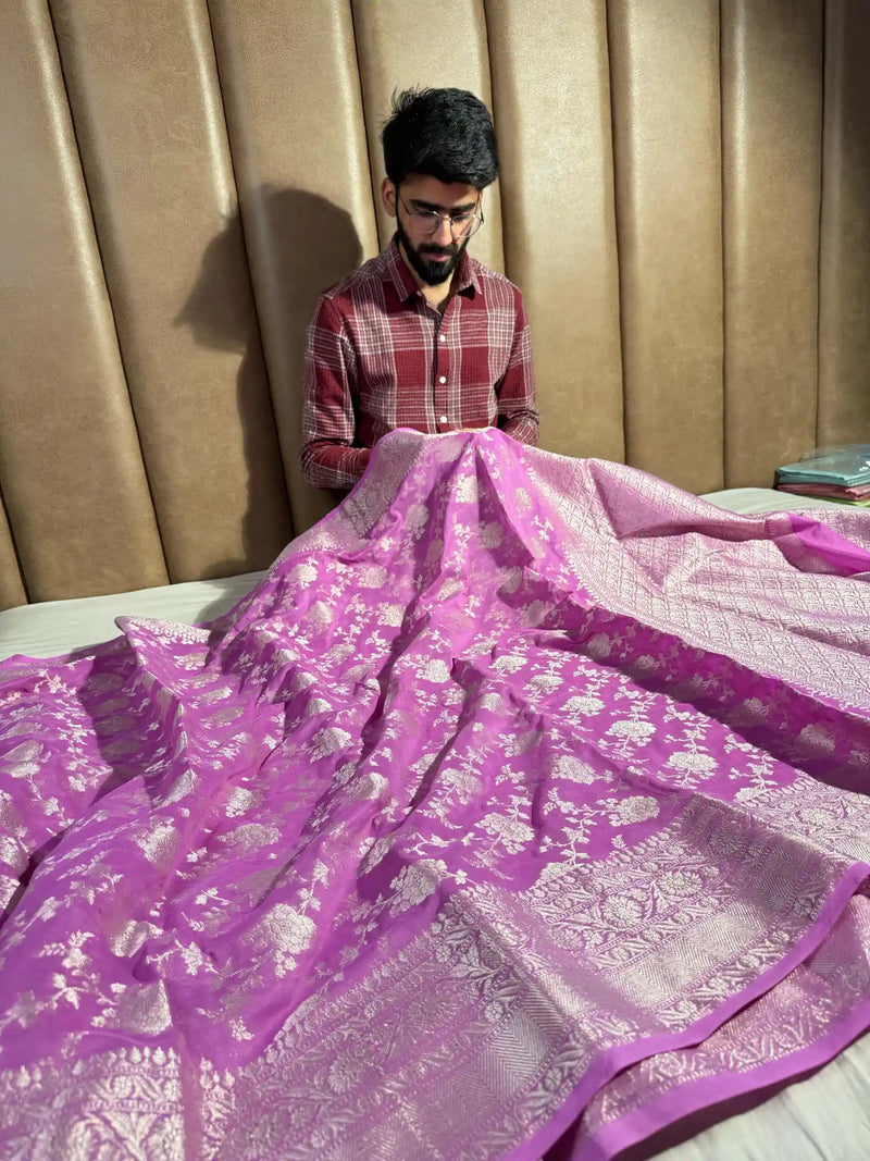 Subtle Lavender Pink Georgette Silk Grand Floral Weave Banarasi Saree