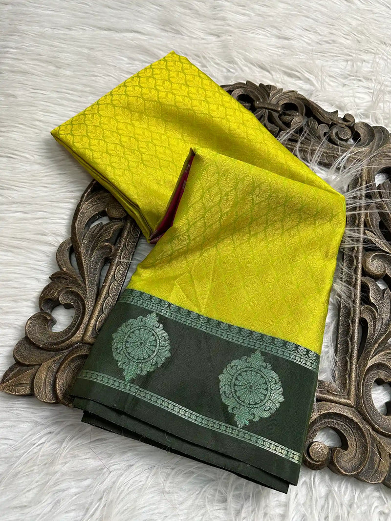 Subtle Softsilk Traditional Banarasi Saree