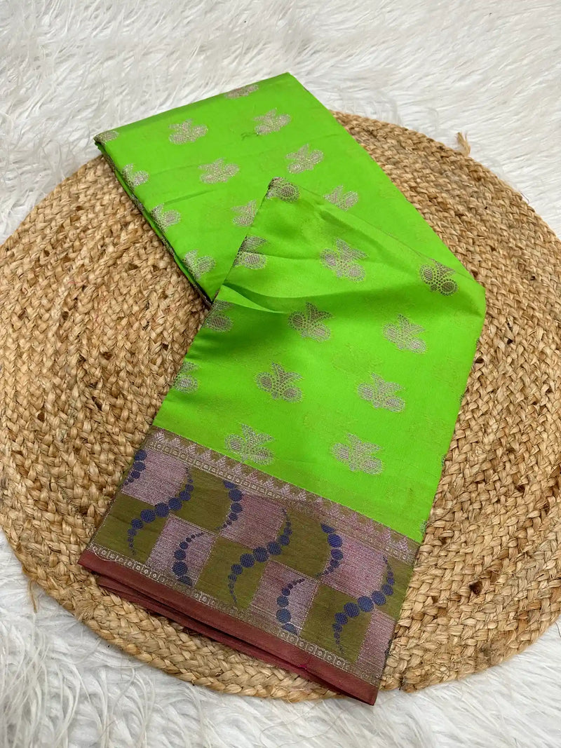 Subtle Softsilk Traditional Banarasi Saree