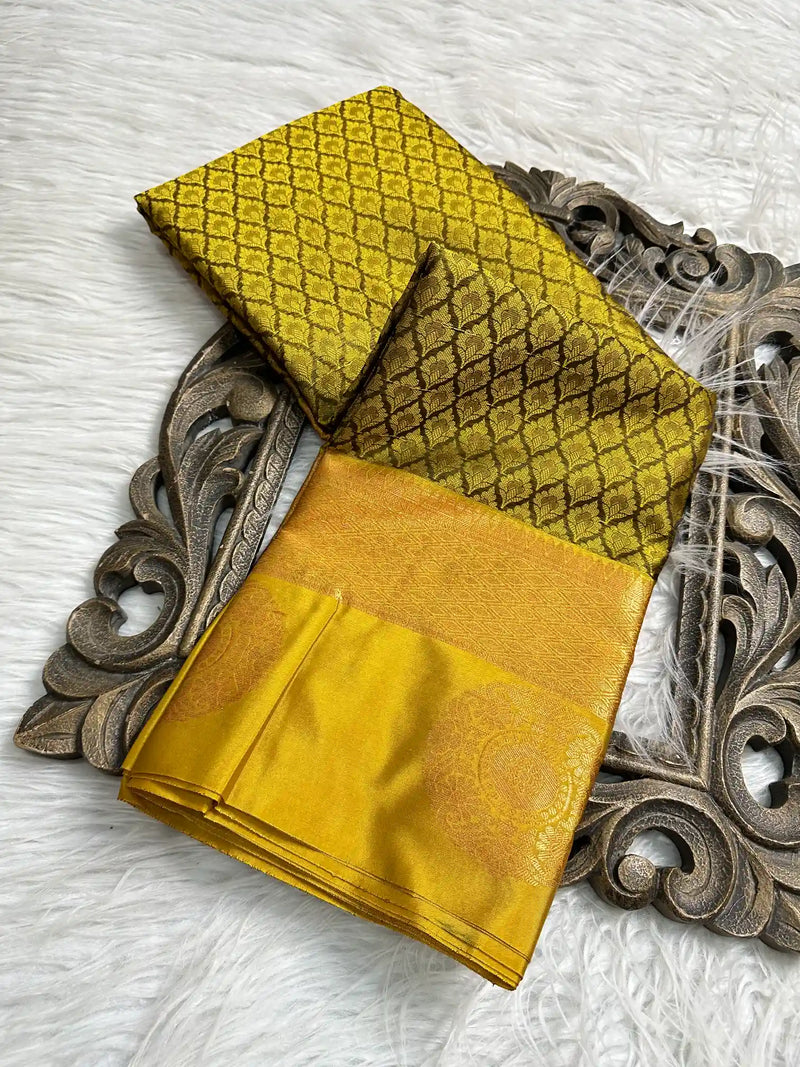 Subtle Softsilk Traditional Banarasi Saree