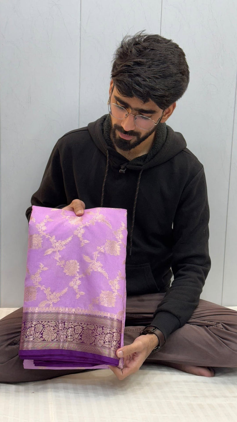 Subtle Lavender Chiniya Silk Zari Floral Jaal Banarasi Saree