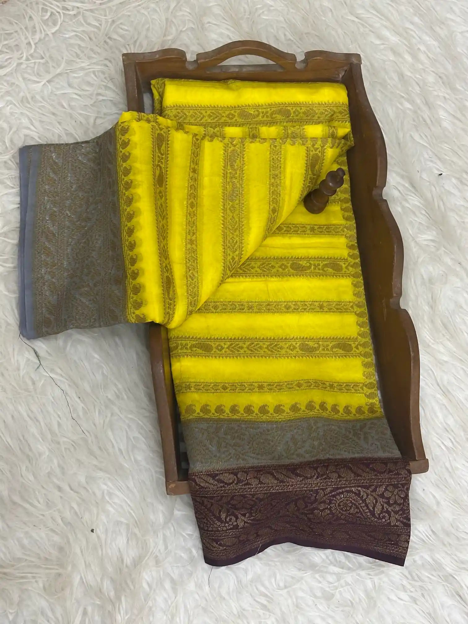 Tradiional Softsilk Exclusive Banarasi Saree