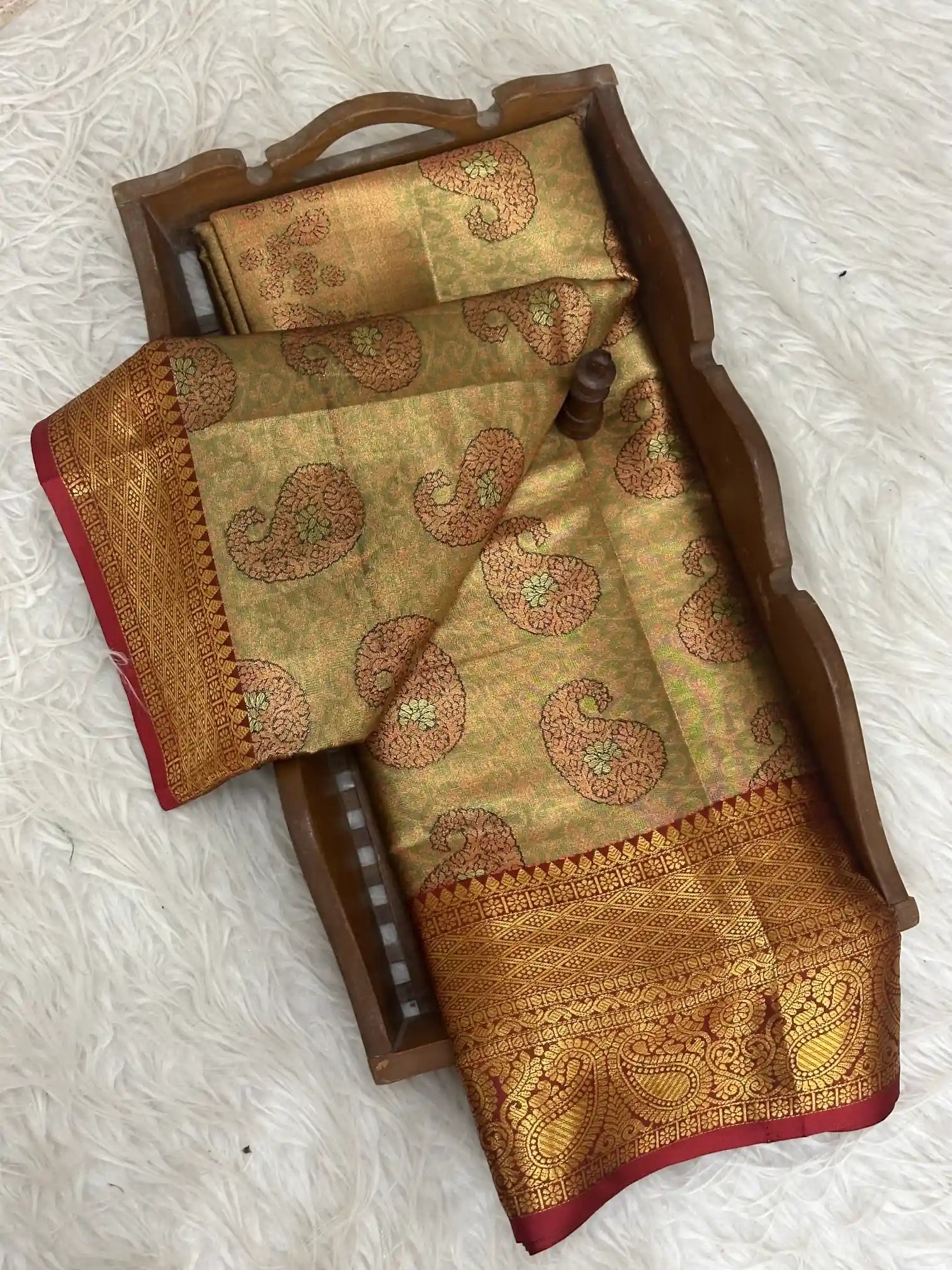 Tradiional Softsilk Exclusive Banarasi Saree
