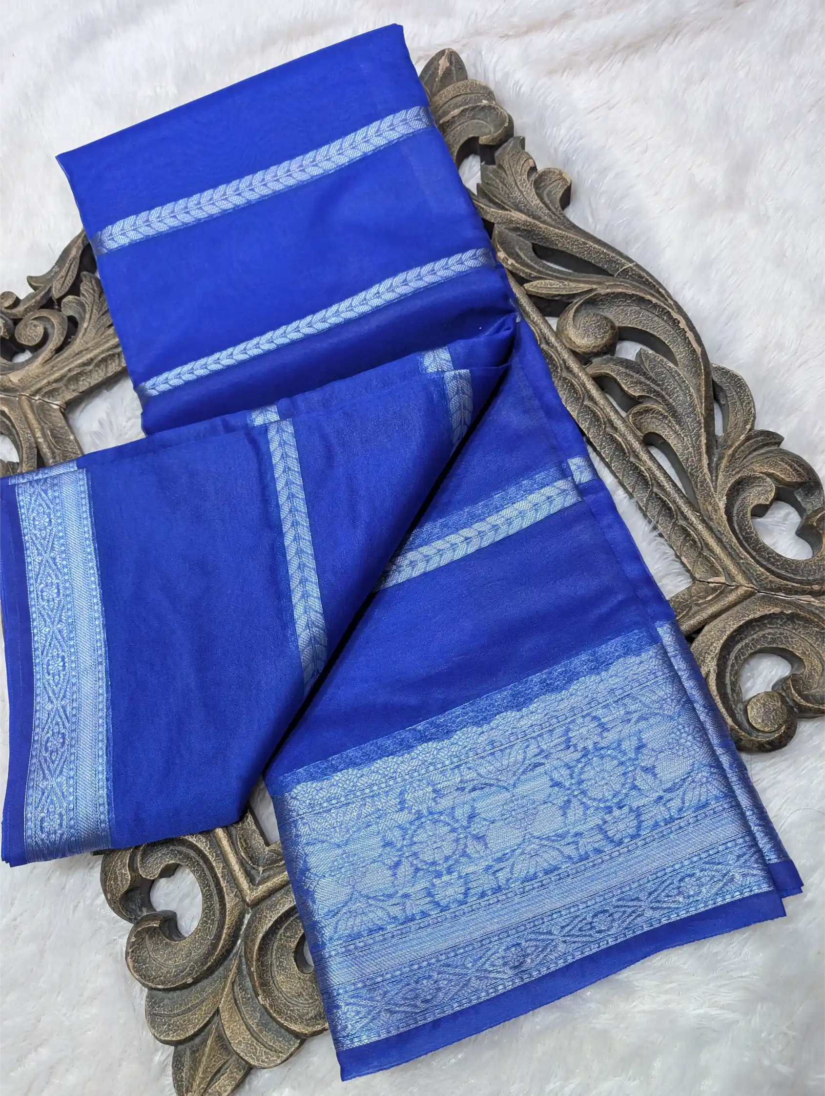 Traditional Soft Silk Zari Weave Banarasi Saree