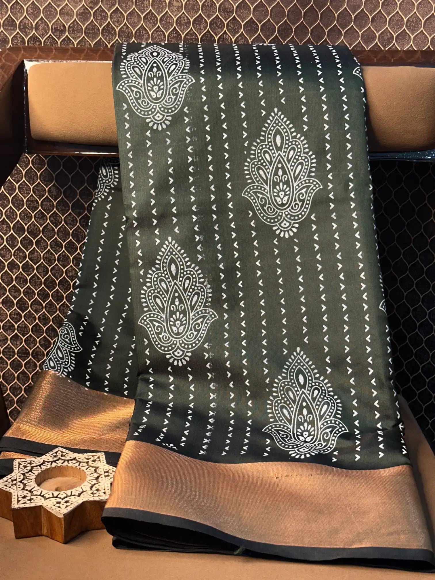 Contemporary Weave Softsilk Heritage Banarasi Saree