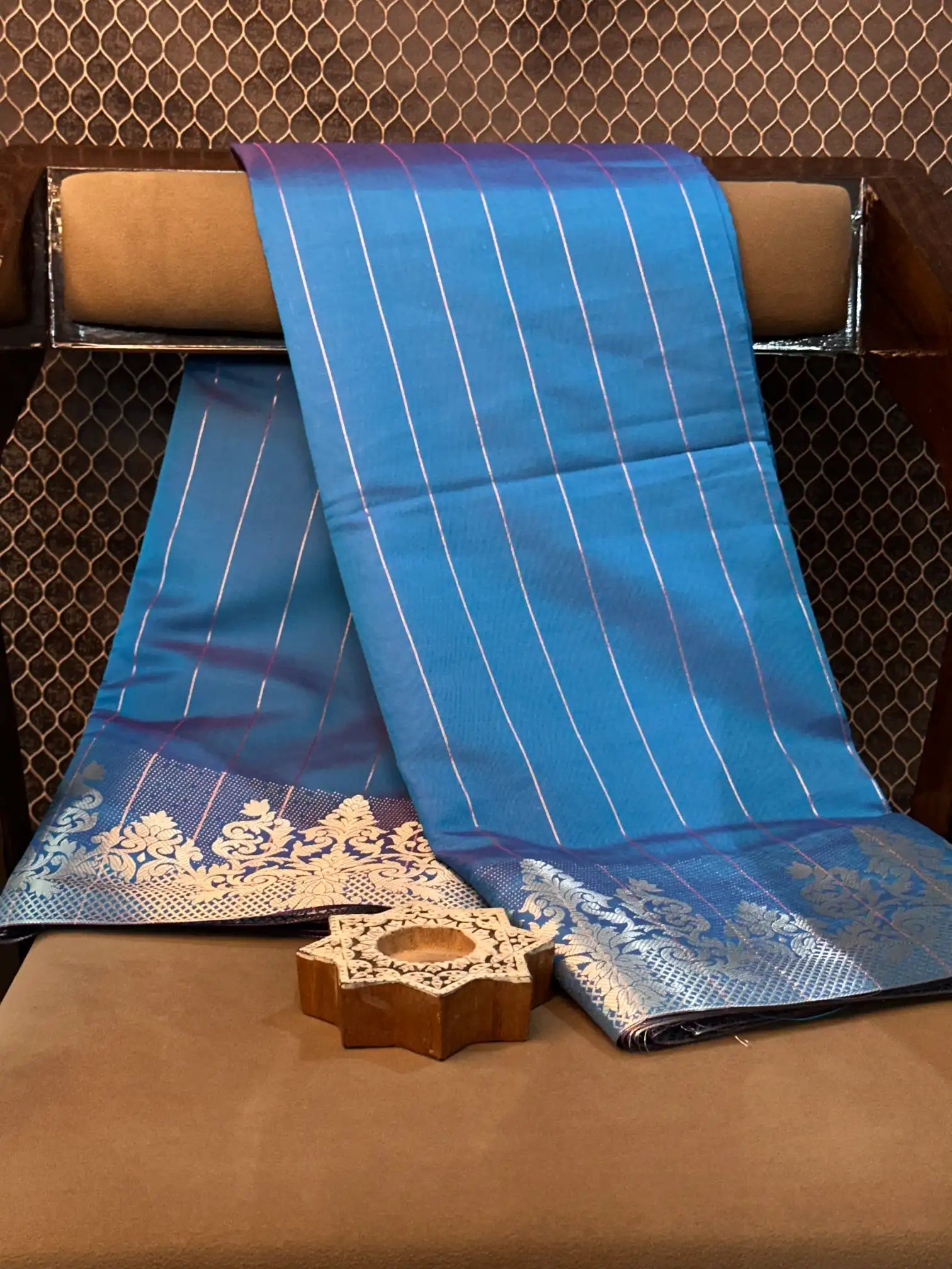 Traditional weave Softsilk Banarasi saree