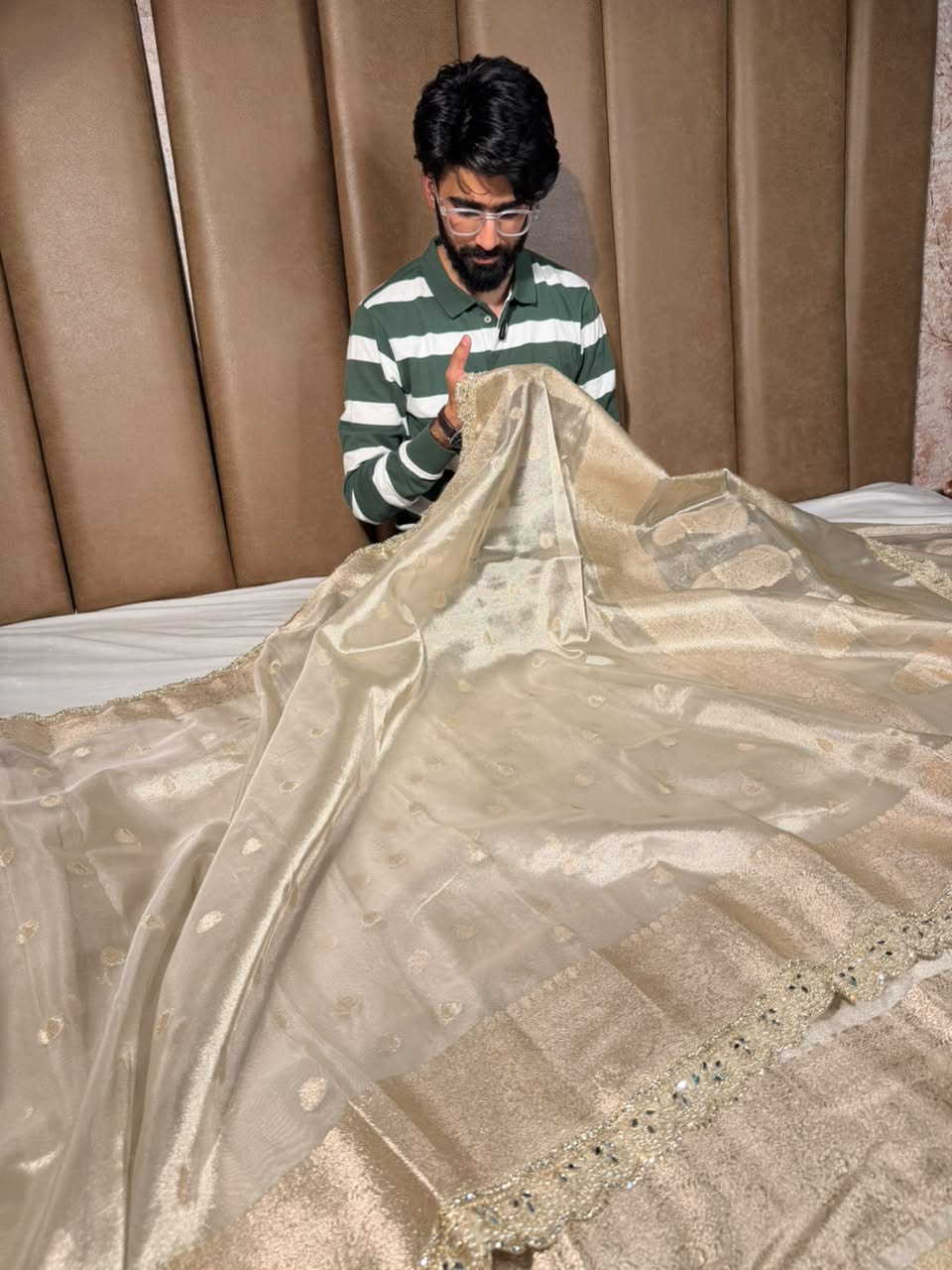 Water Zari Khaddi Buti Kora tissue Silk Banarasi Saree