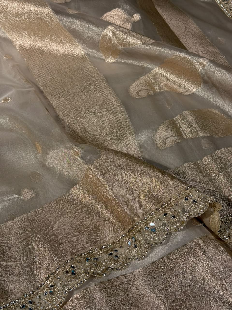 Water Zari Khaddi Buti Kora tissue Silk Banarasi Saree