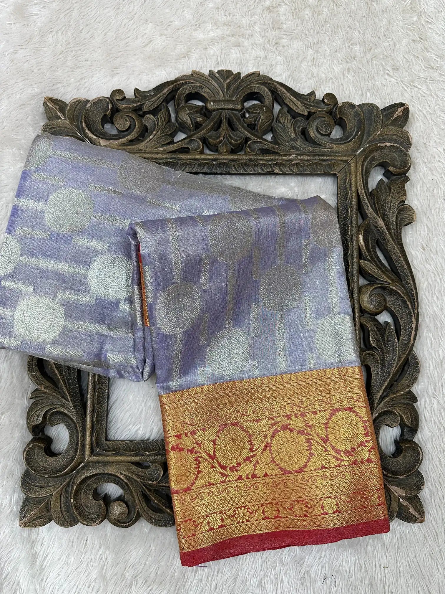 Contemporary Weave Kora Tissue Silk Banarasi Saree