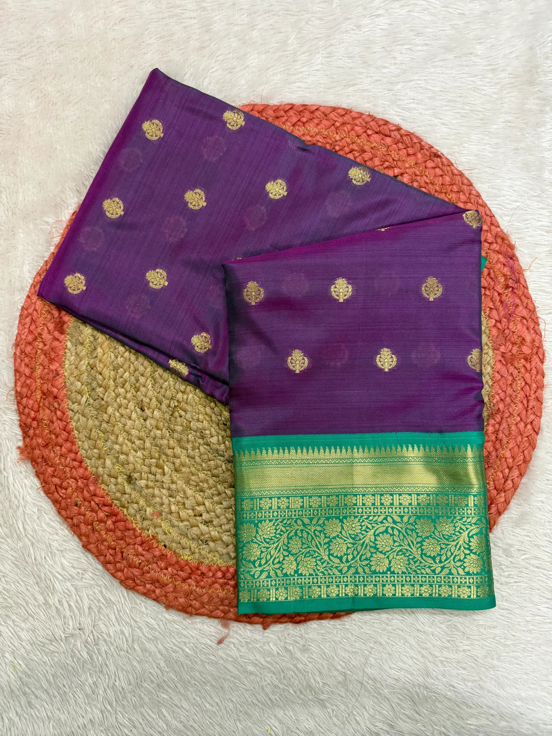 Contemporary Weave Kora Tissue Silk Banarasi Saree