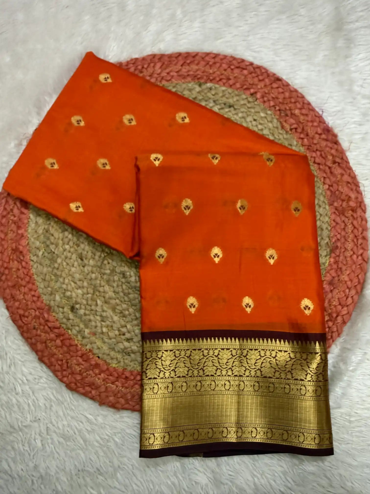 Contemporary Weave Kora Tissue Silk Banarasi Saree