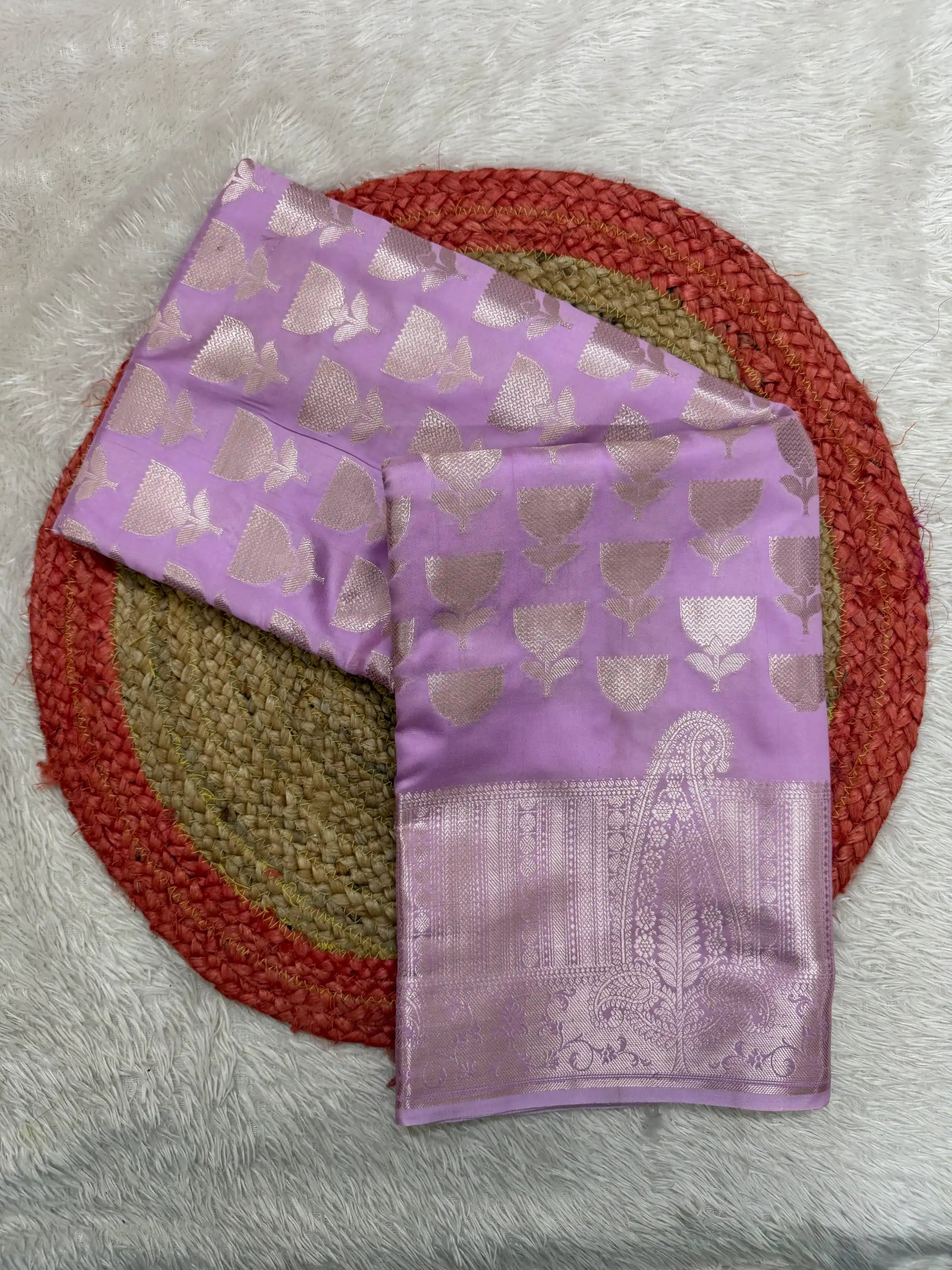 Contemporary Weave Kora Tissue Silk Banarasi Saree