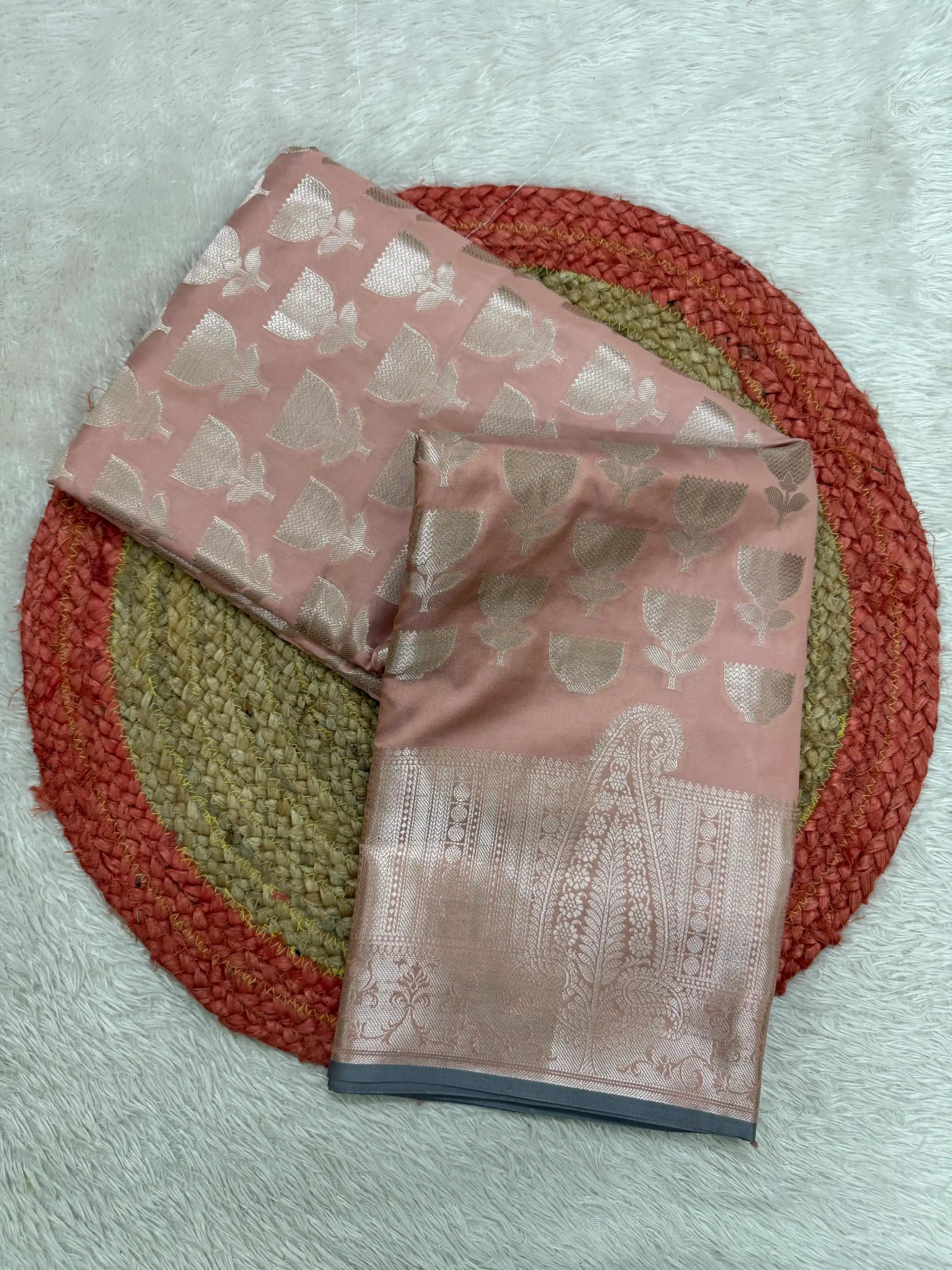 Contemporary Weave Kora Tissue Silk Banarasi Saree