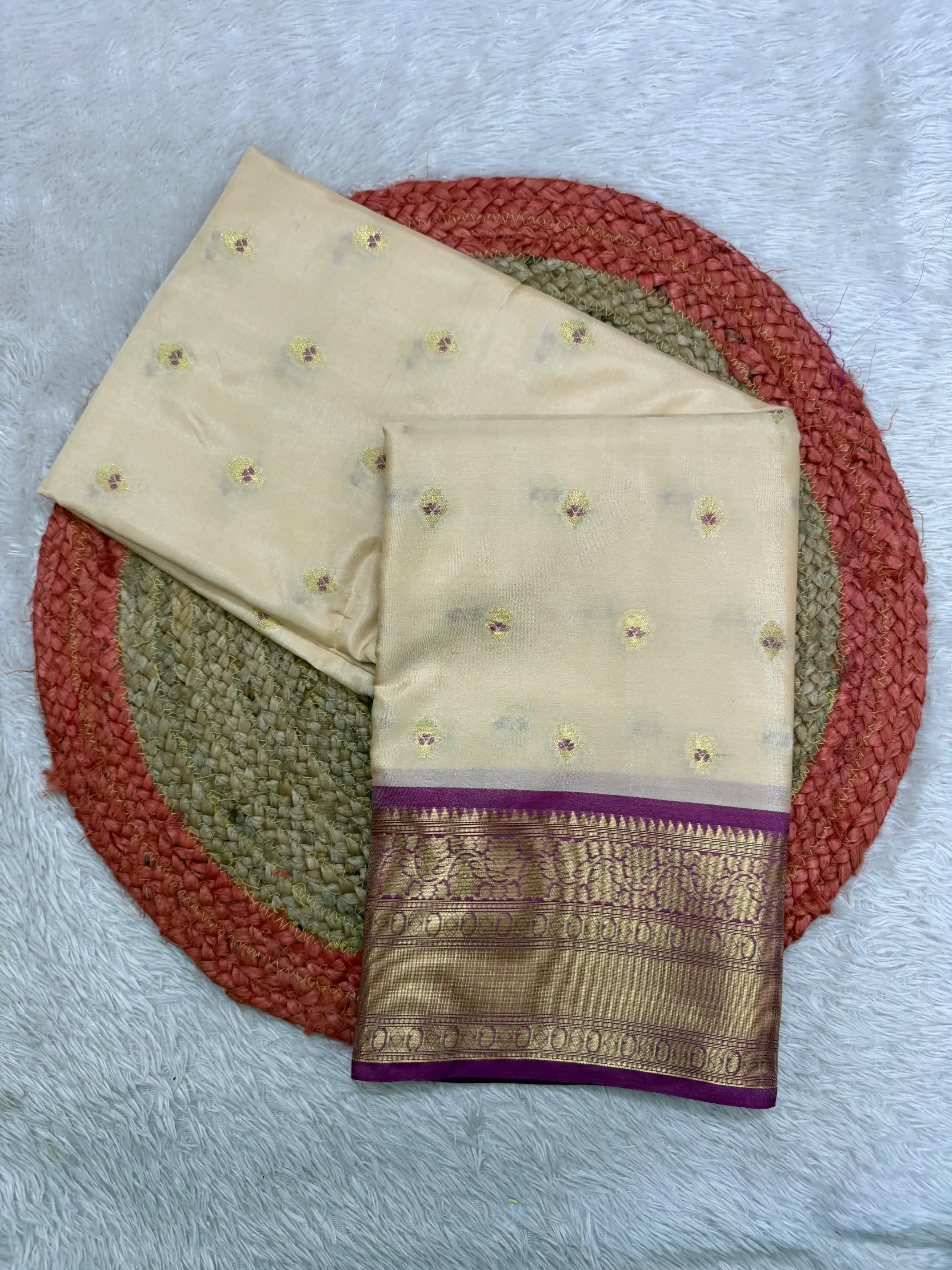 Contemporary Weave Kora Tissue Silk Banarasi Saree